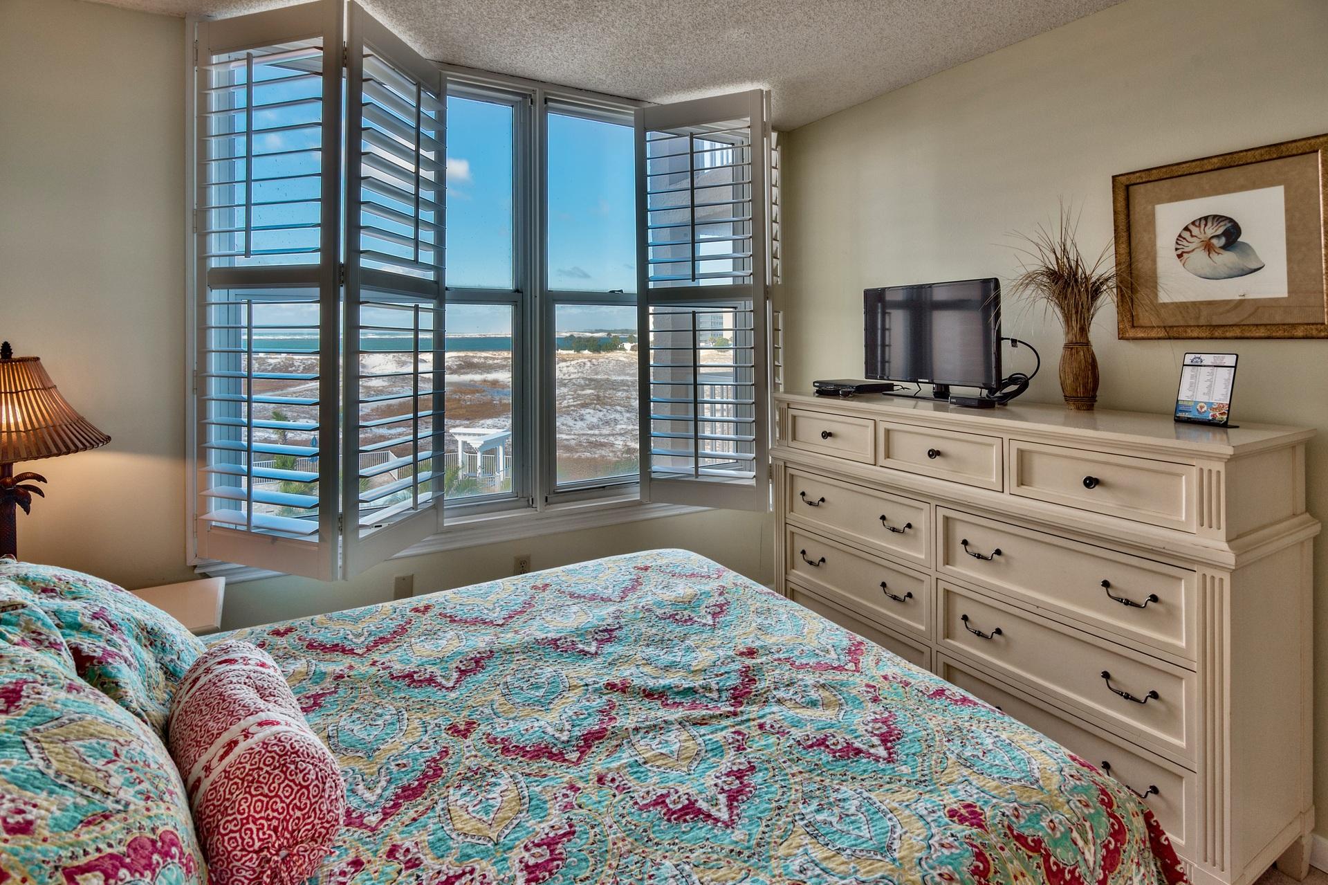 MAGNOLIA HOUSE - Residential