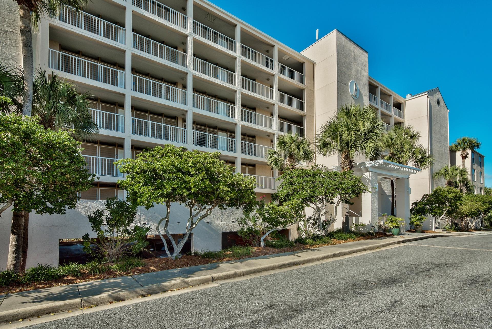 MAGNOLIA HOUSE - Residential