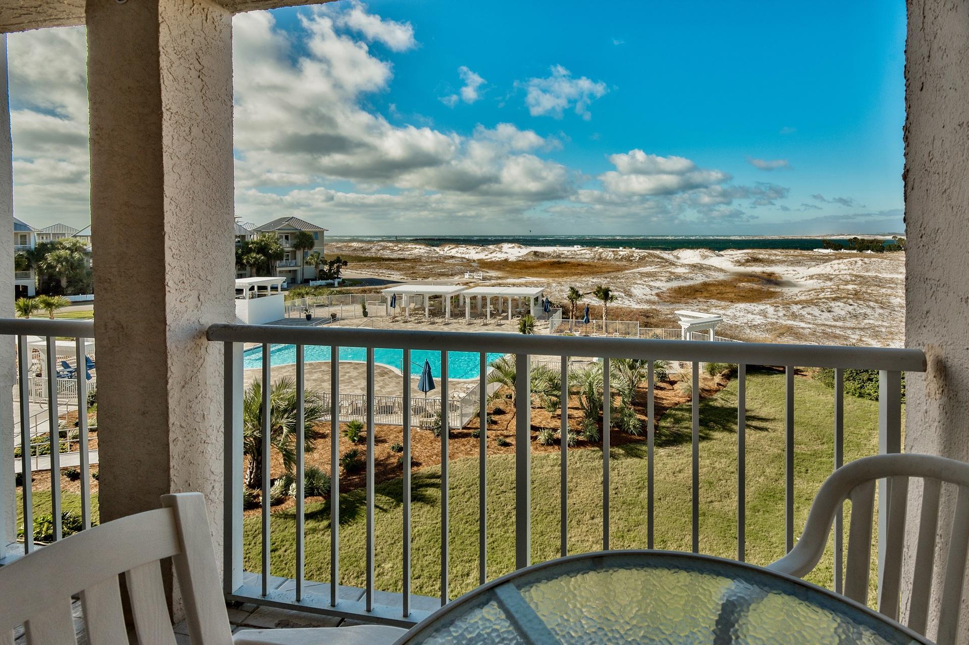 MAGNOLIA HOUSE - Residential