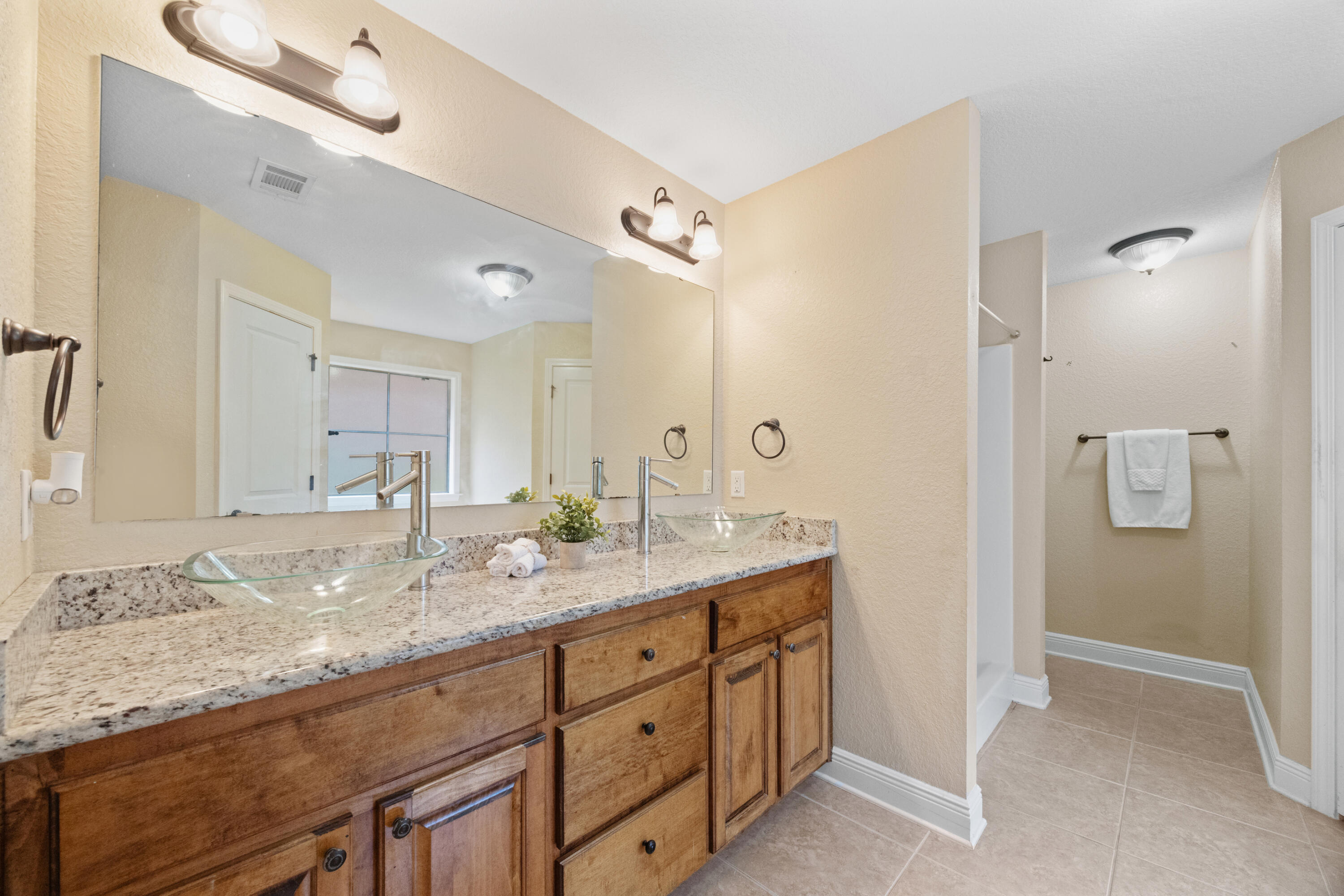 FOX VALLEY - Residential