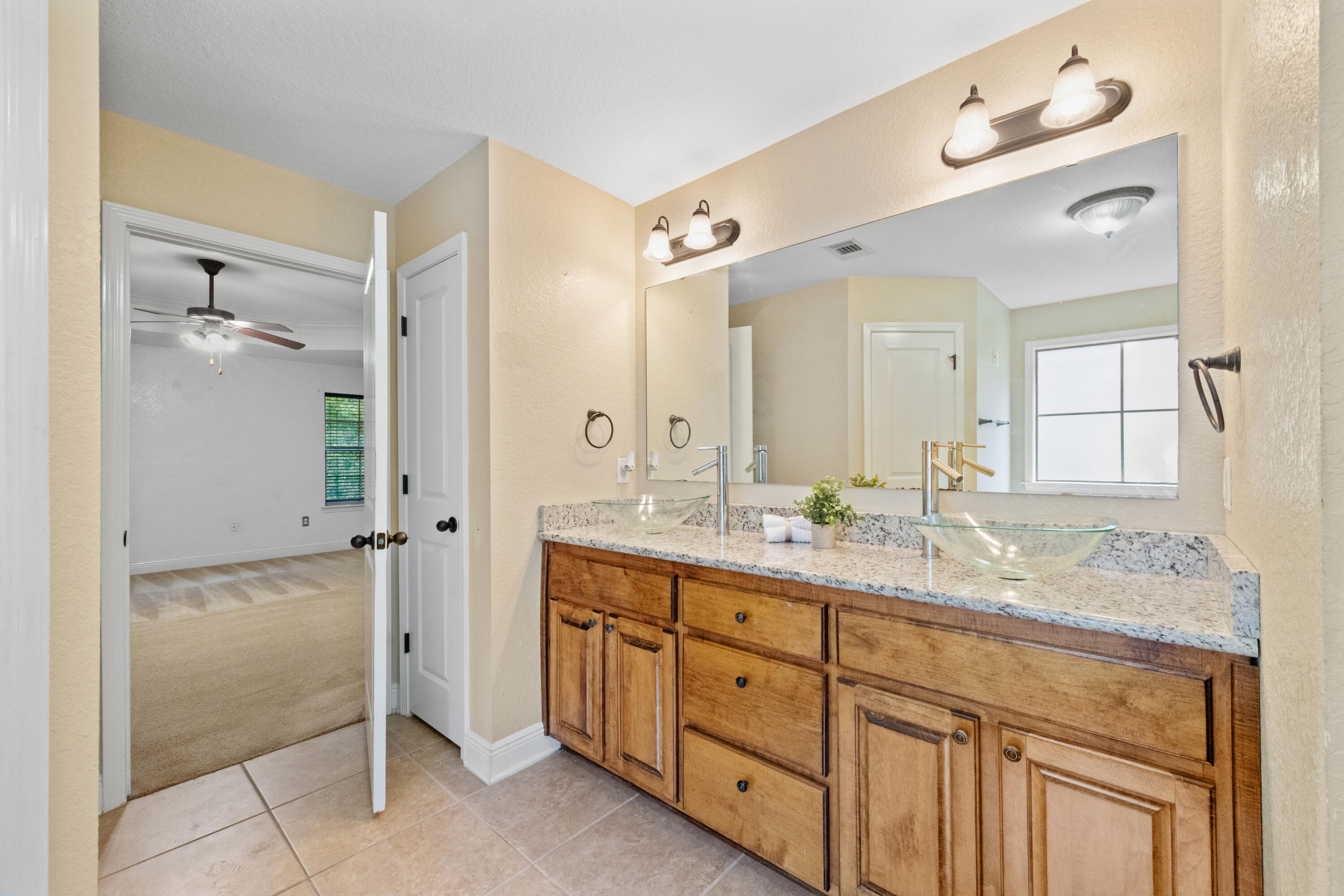 FOX VALLEY - Residential