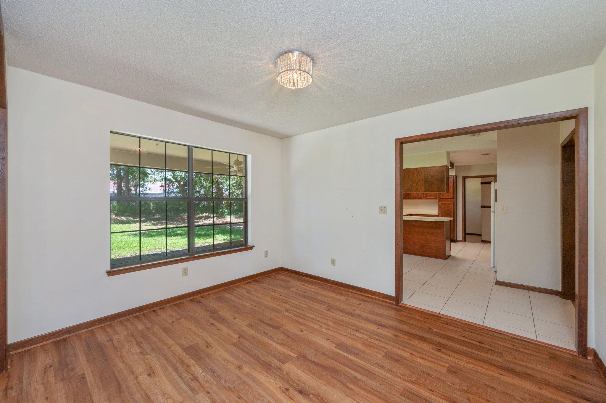 ST ANDREWS EAST BLUEWATER BAY - Residential