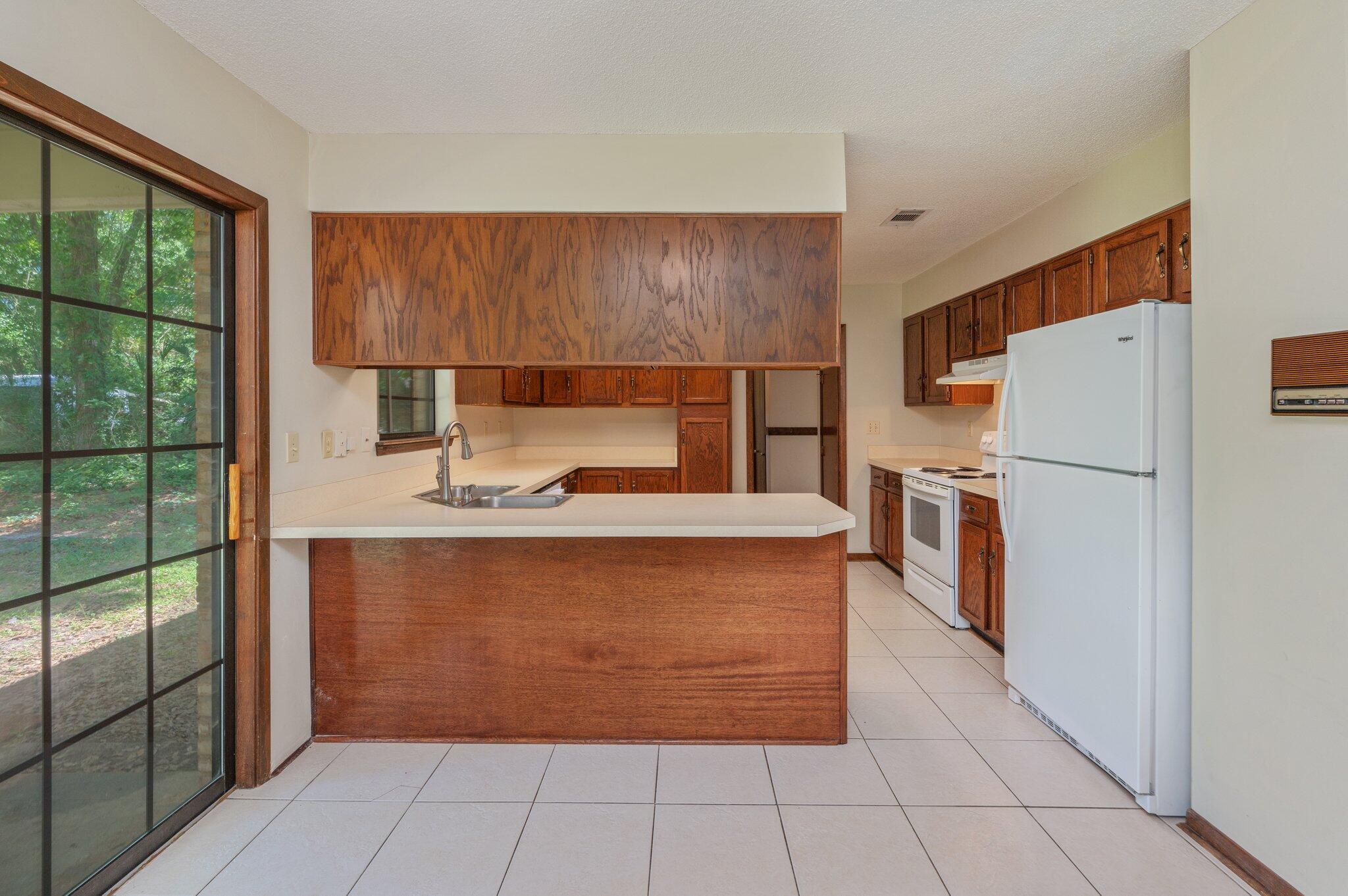 ST ANDREWS EAST BLUEWATER BAY - Residential