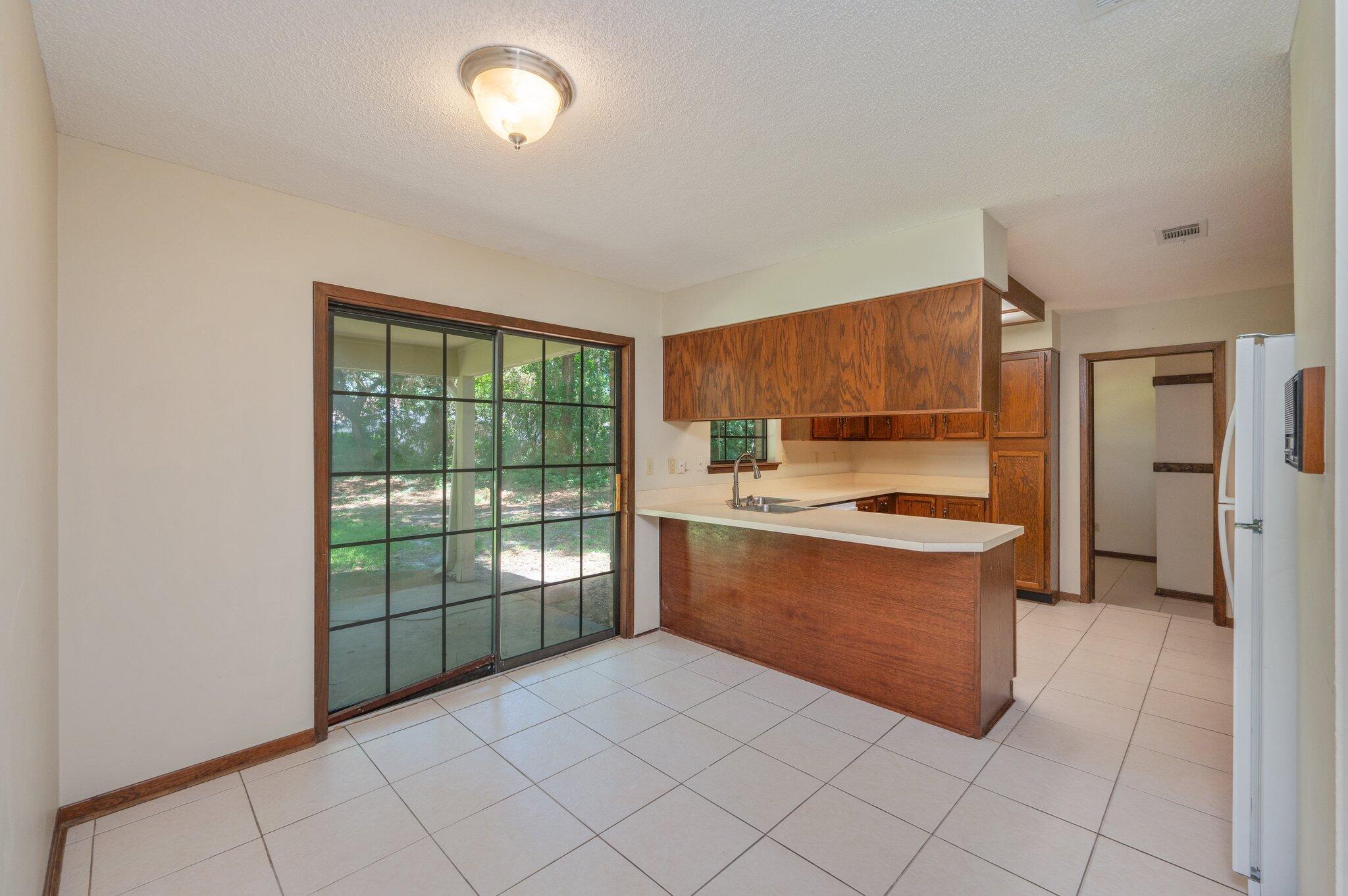 ST ANDREWS EAST BLUEWATER BAY - Residential