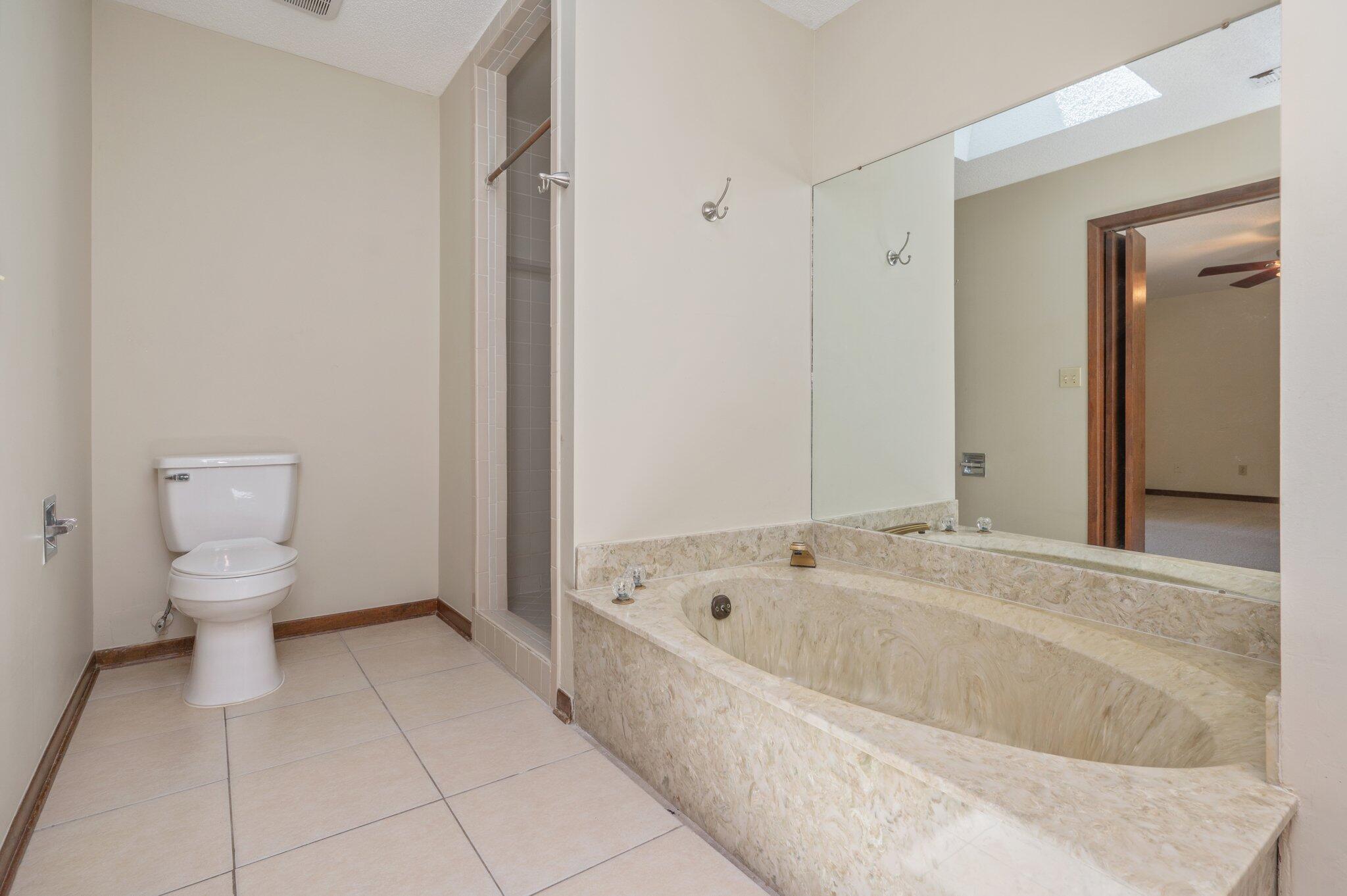 ST ANDREWS EAST BLUEWATER BAY - Residential
