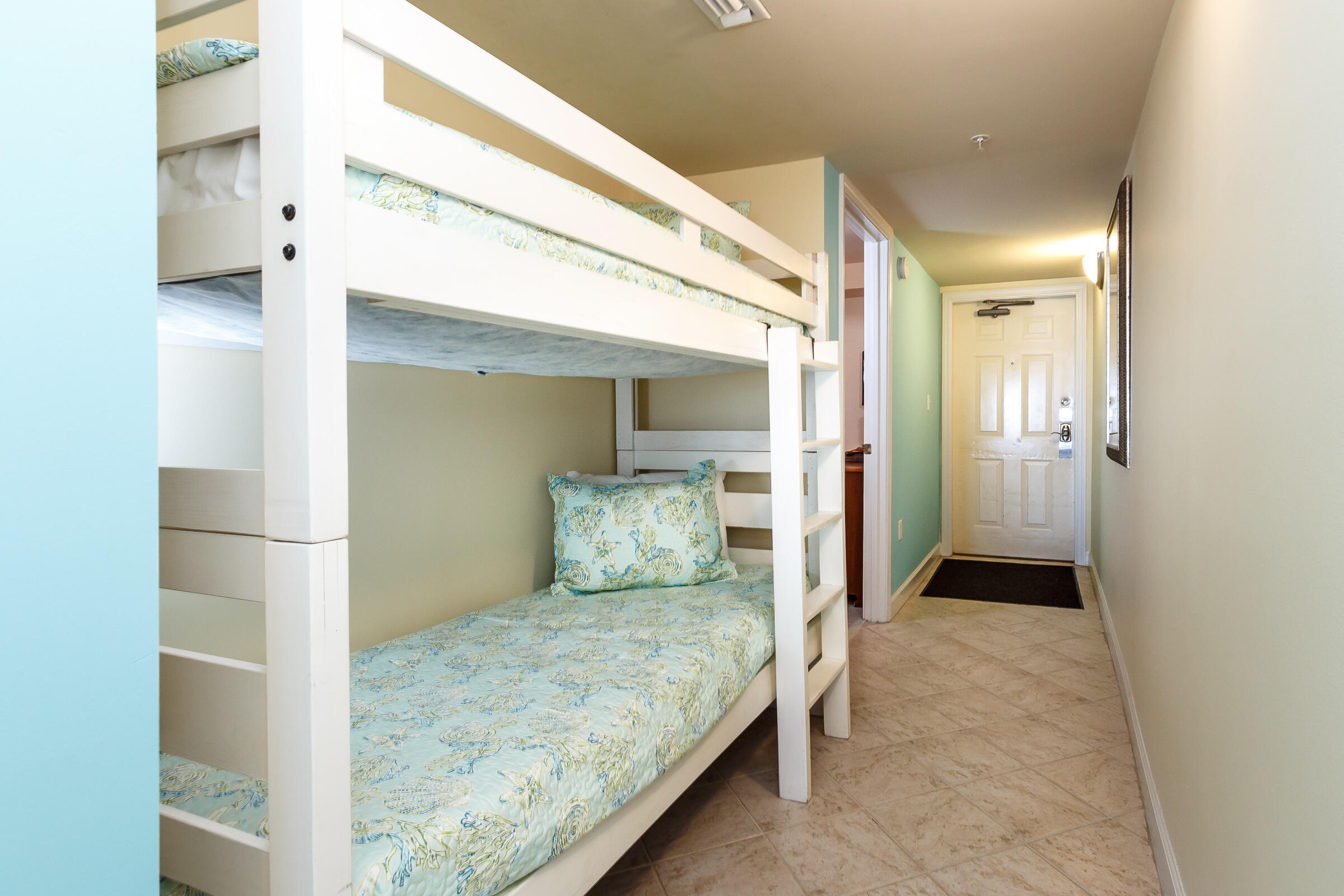 PELICAN ISLE - Residential