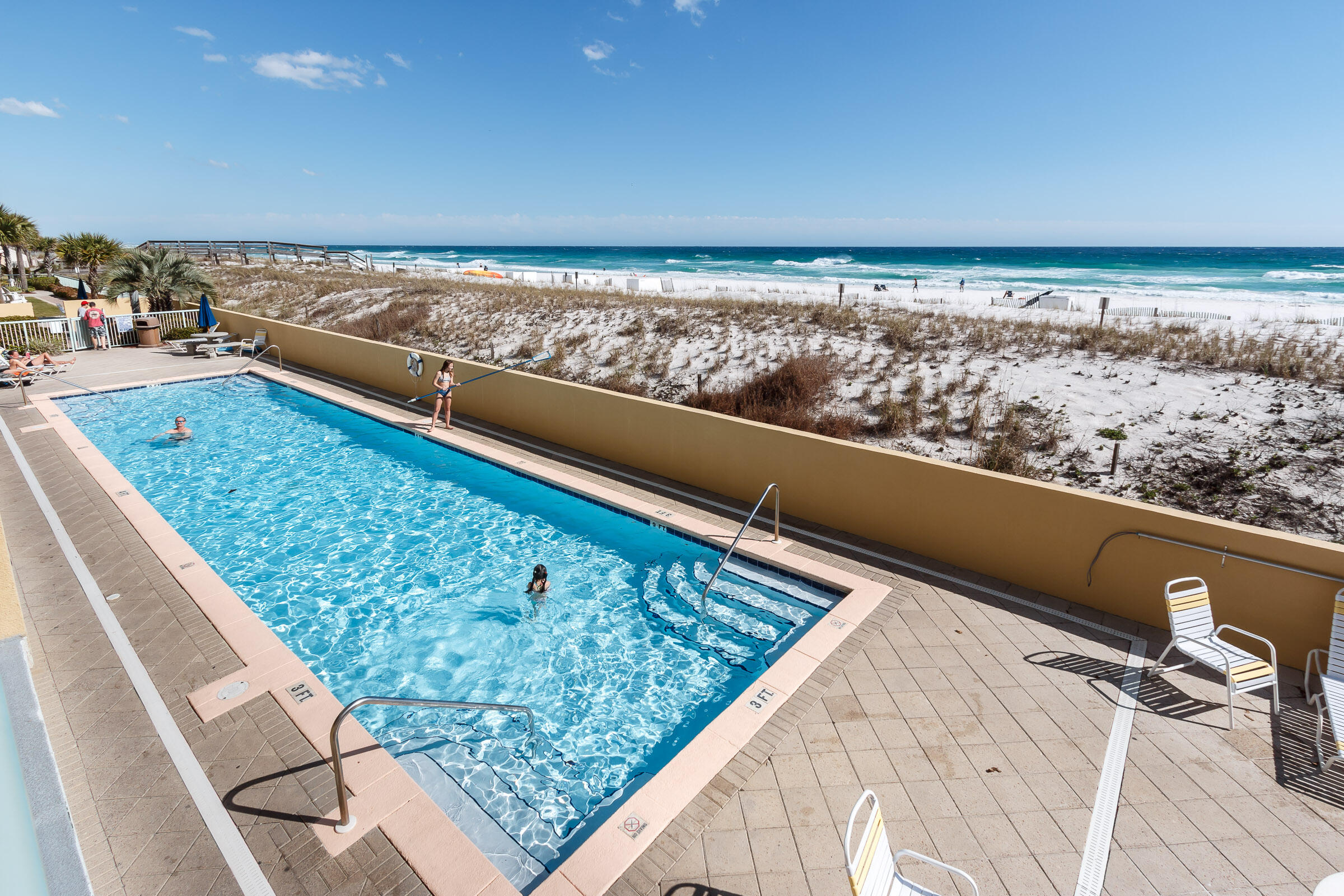 PELICAN ISLE - Residential