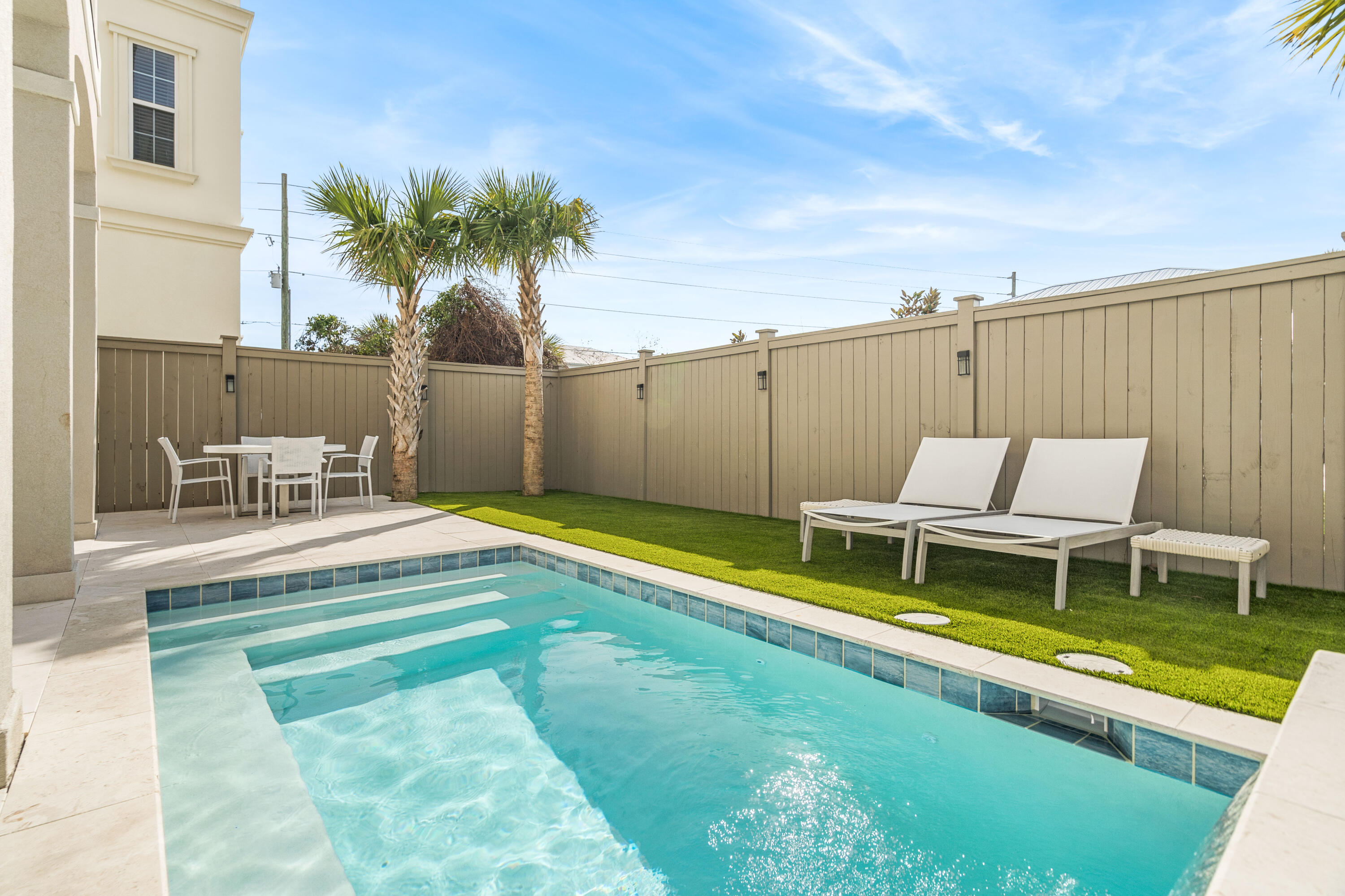 PALMEIRA VILLAS AT SEAGROVE BEACH - Residential