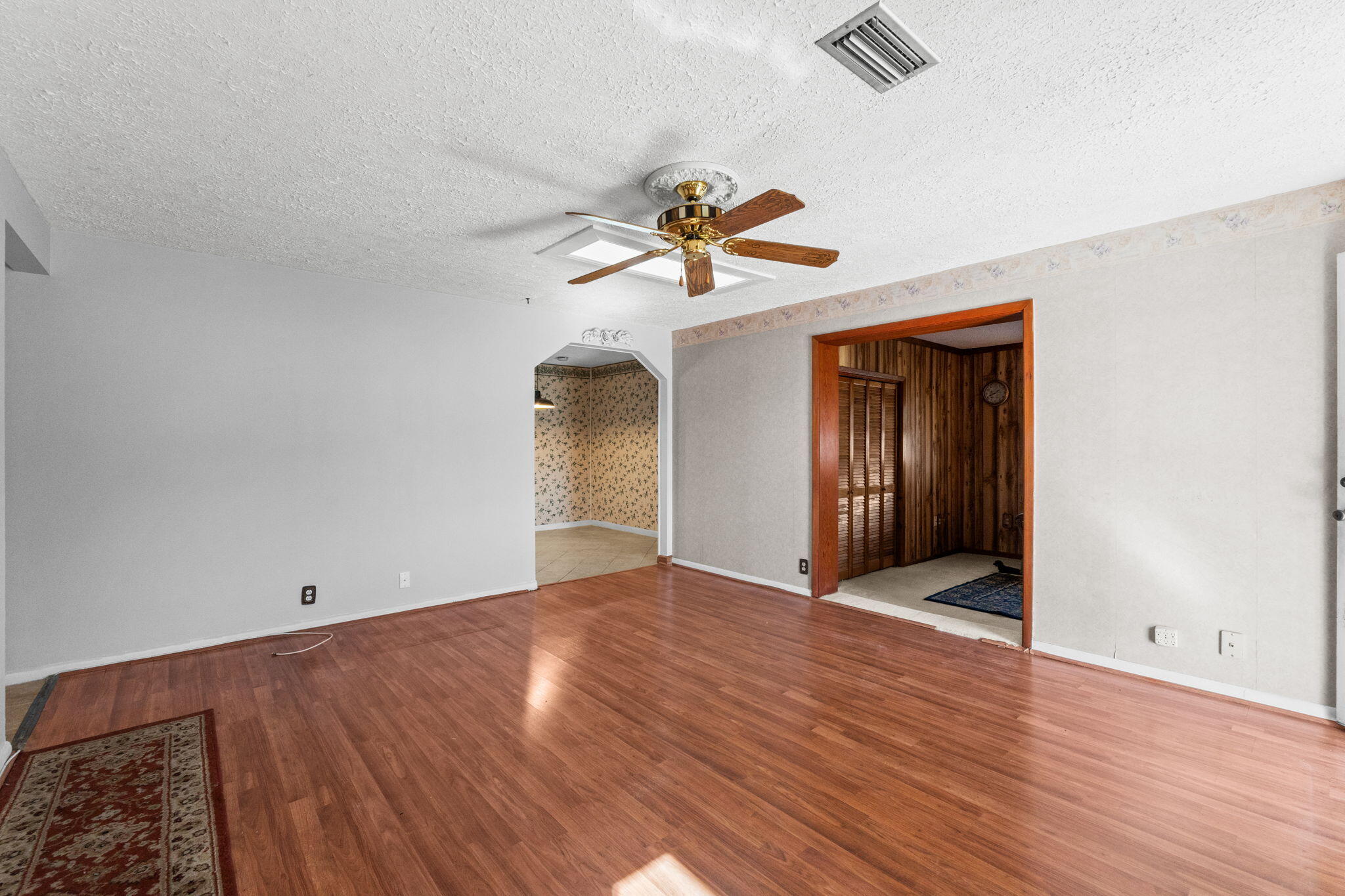 NO RECORDED SUBDIVISION - Residential