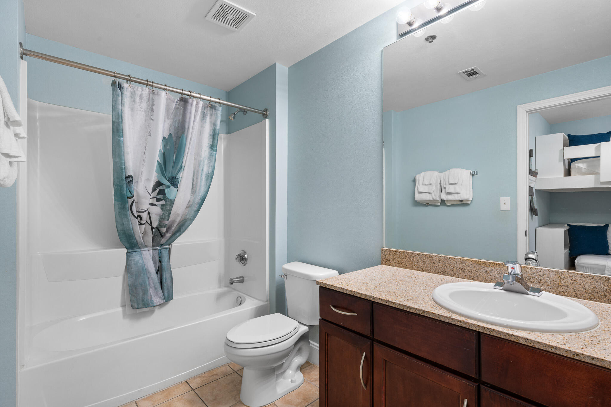 Panama City Beach, Florida 32408, United States, 1 Bedroom Bedrooms, ,2 BathroomsBathrooms,Residential,Active,44836