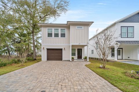 A home in Santa Rosa Beach