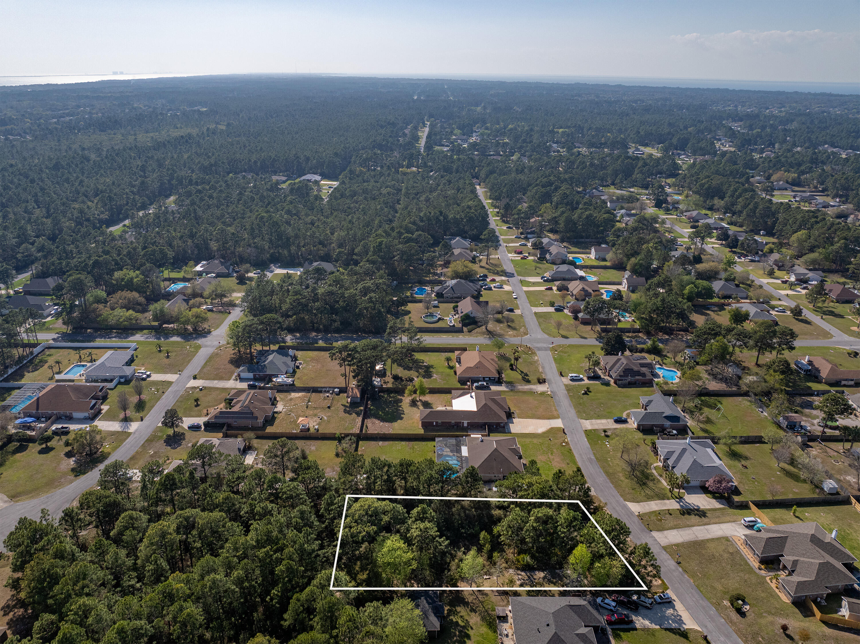 HOLLEY BY THE SEA - Land