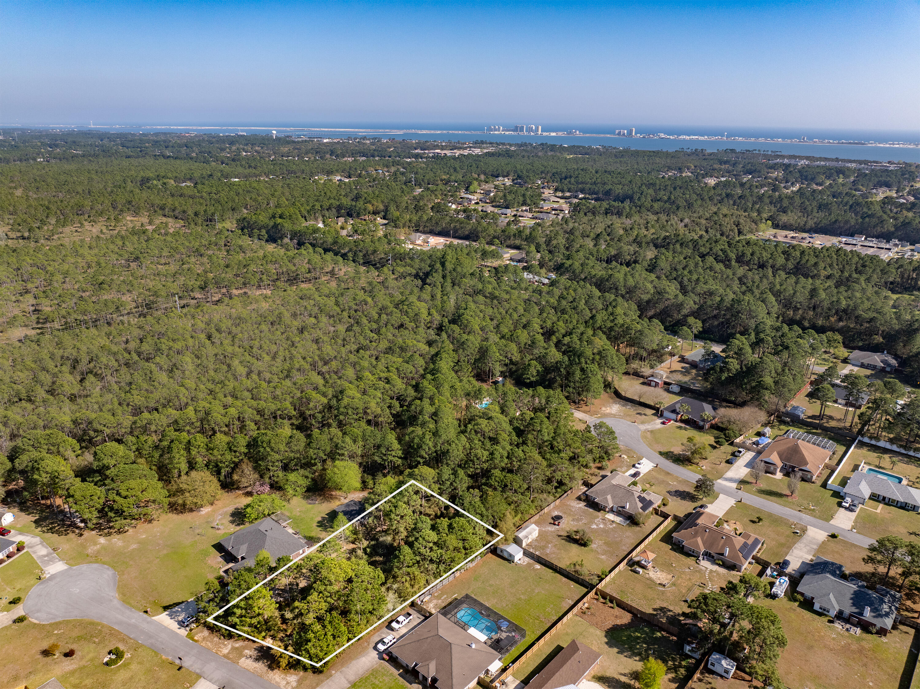 HOLLEY BY THE SEA - Land