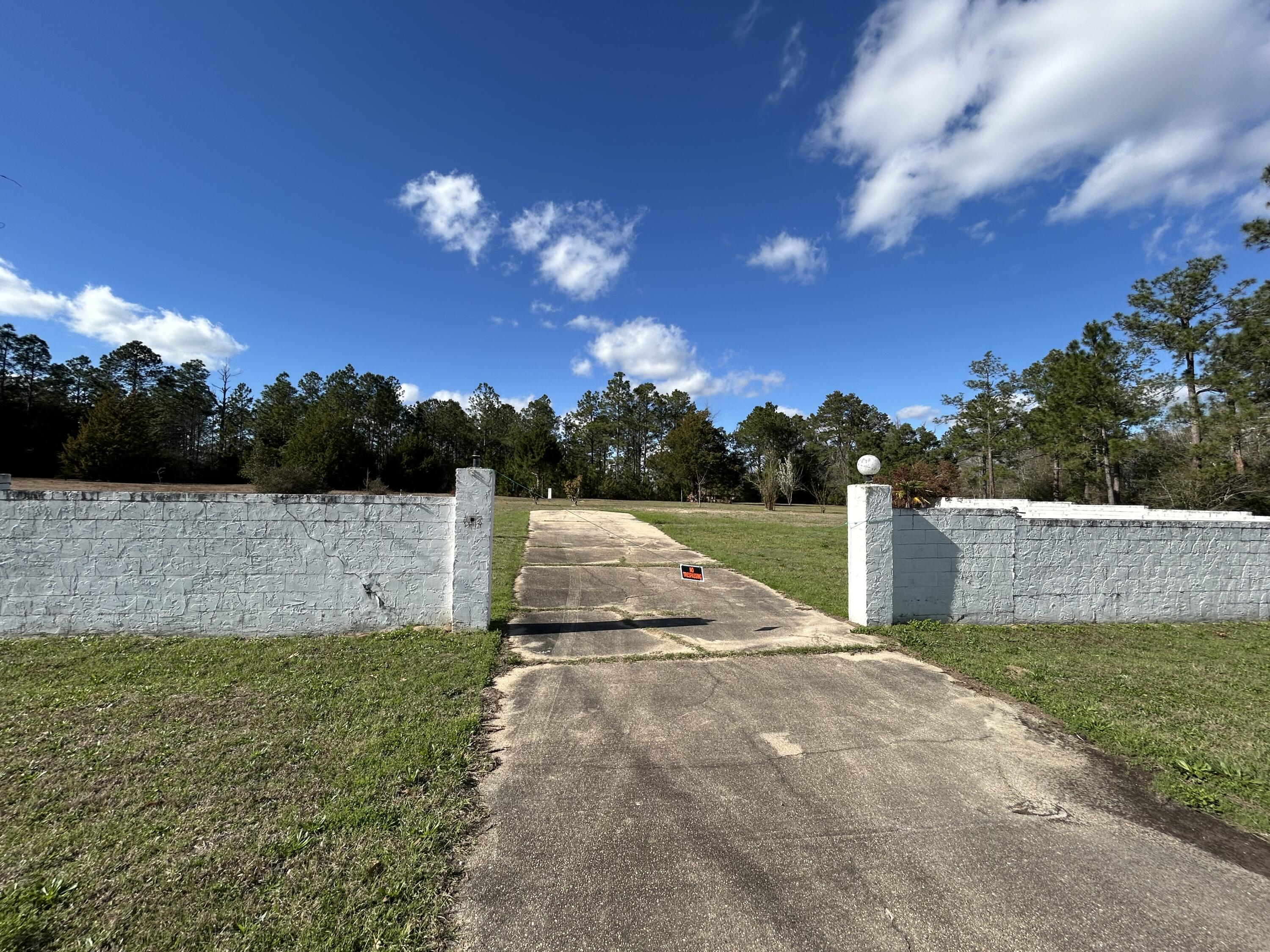 TEN LAKE ESTATES UNIT II - Land