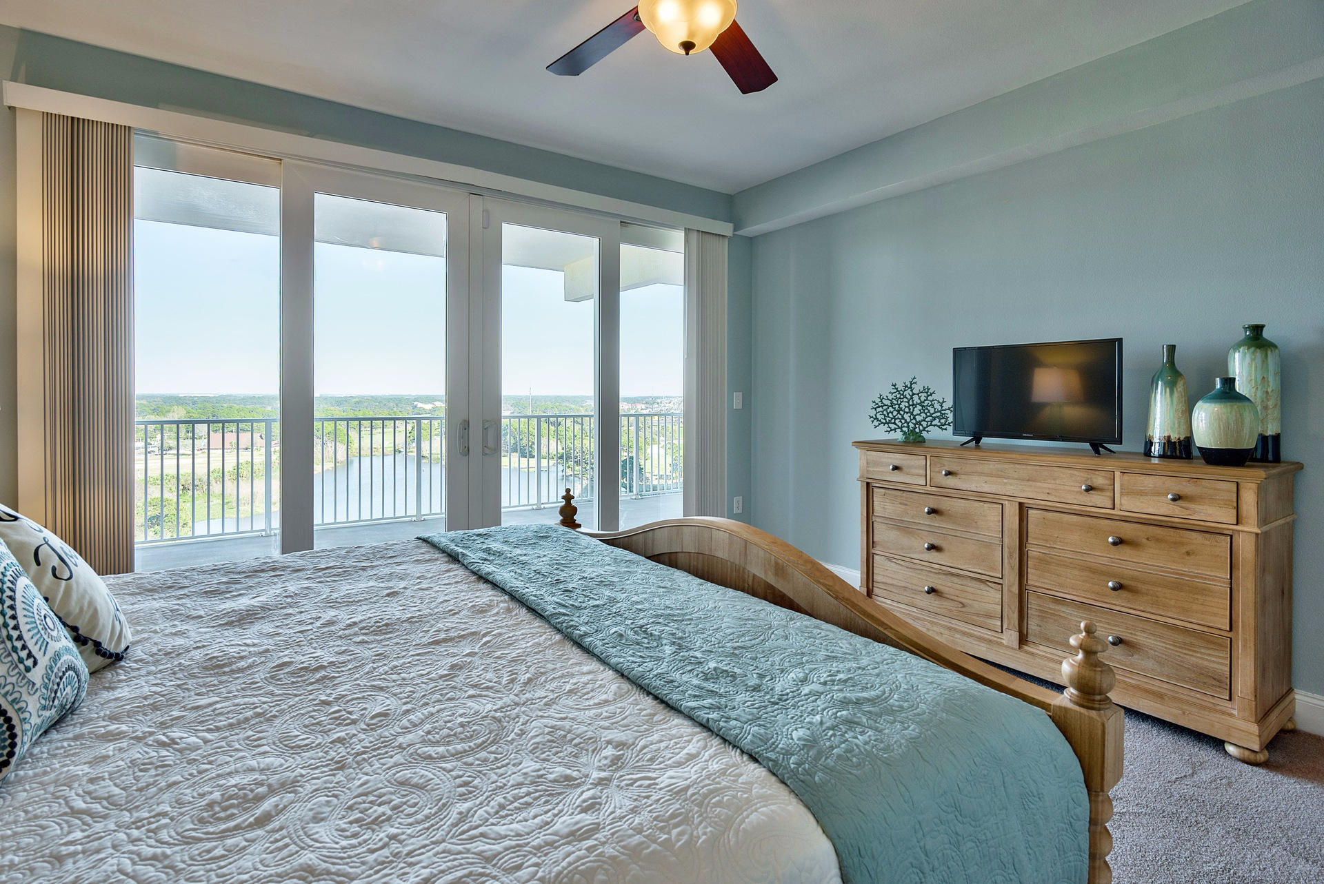 Laketown Wharf - Residential