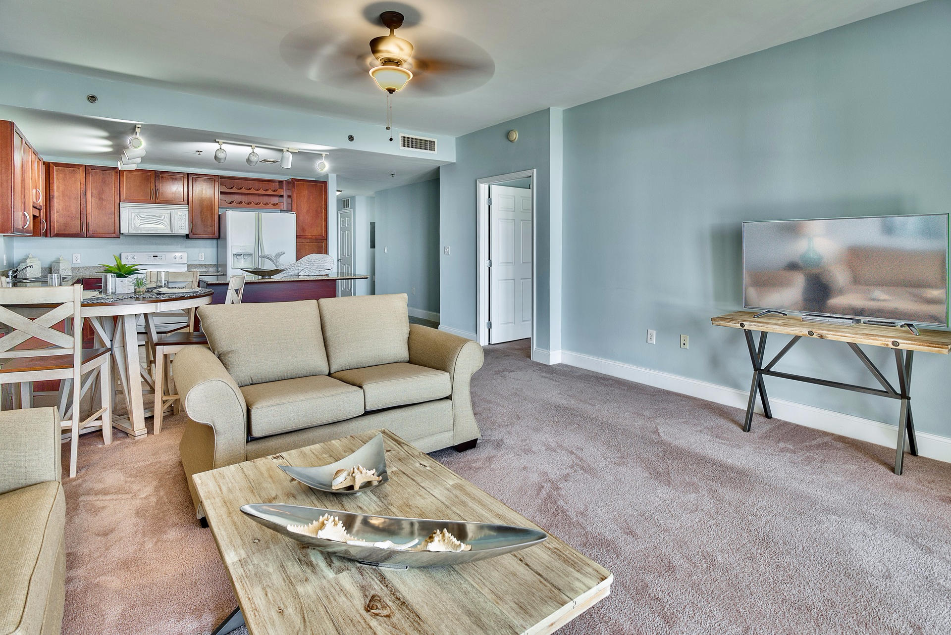 Laketown Wharf - Residential