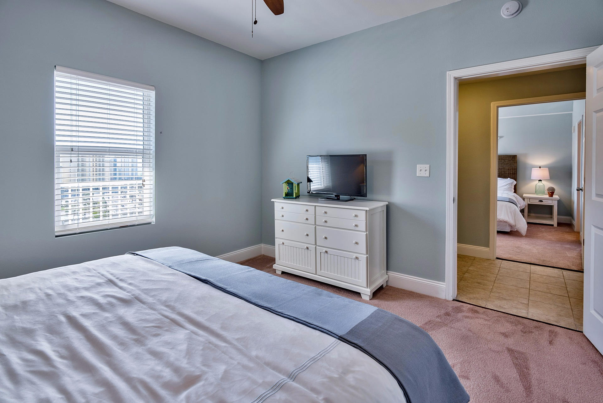 Laketown Wharf - Residential