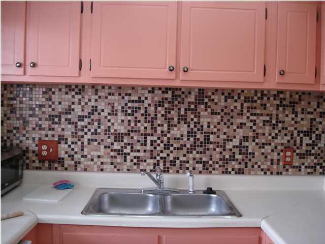 EMERALD ISLE - Residential