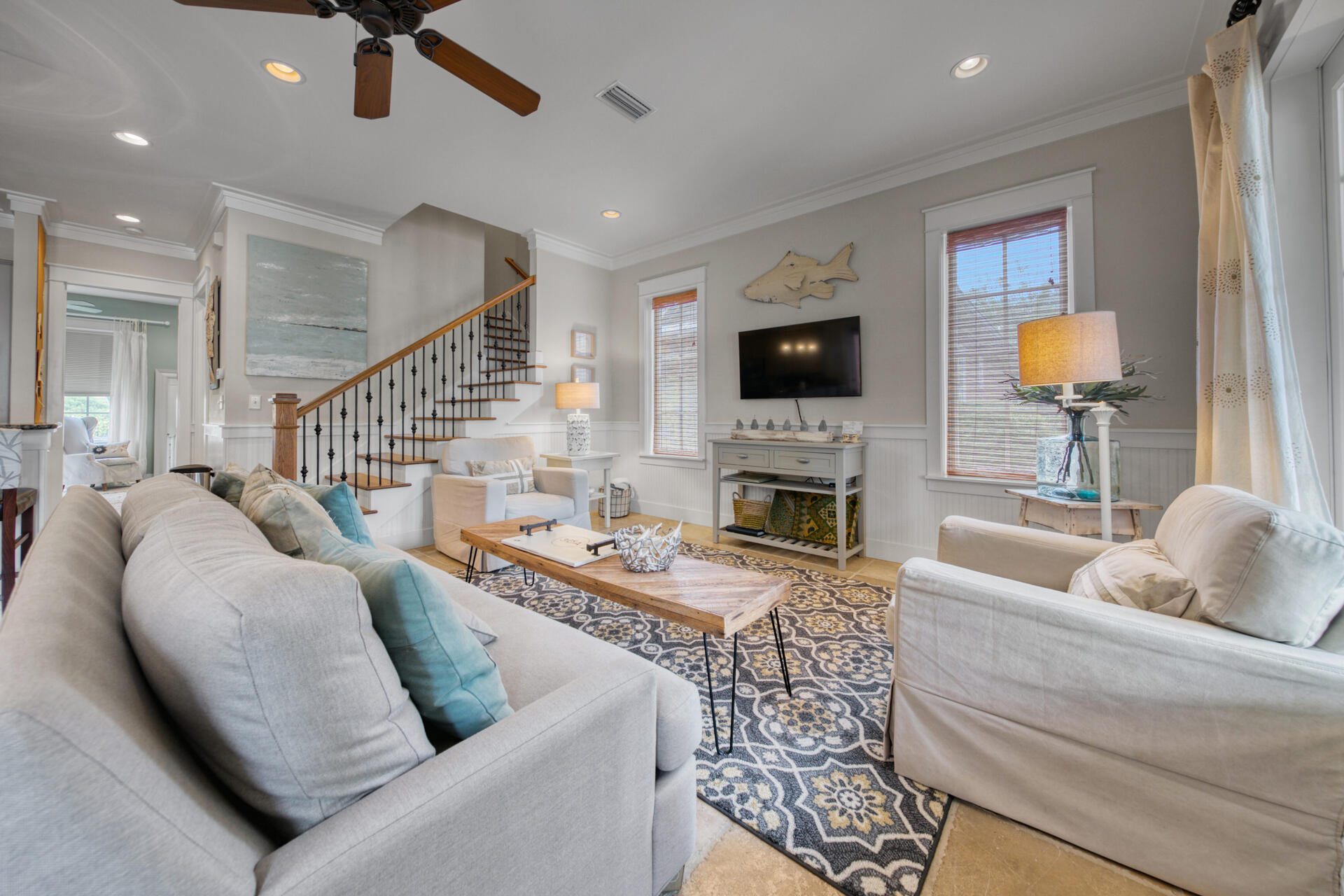 BUNGALOS AT SANDESTIN - Residential