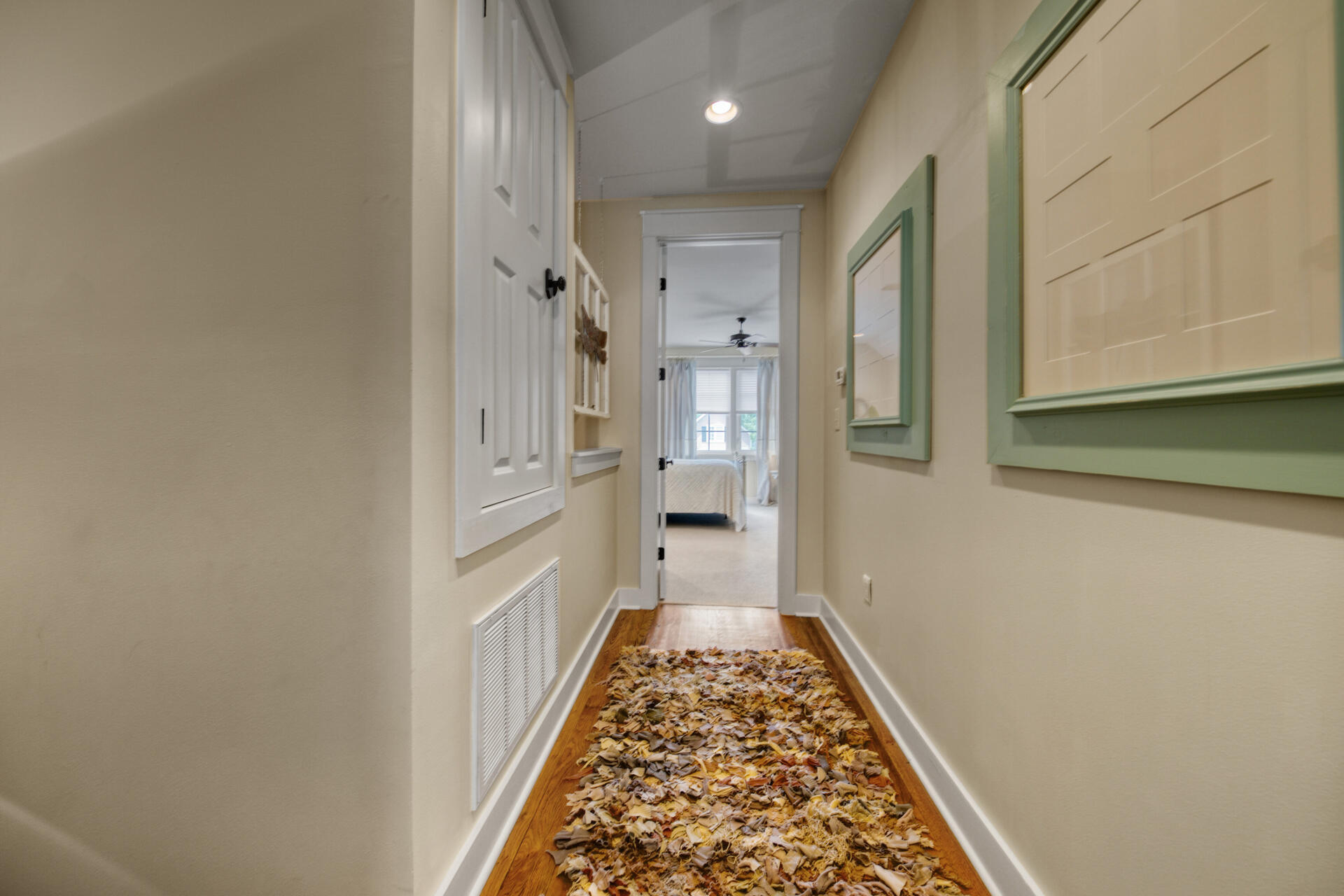 BUNGALOS AT SANDESTIN - Residential