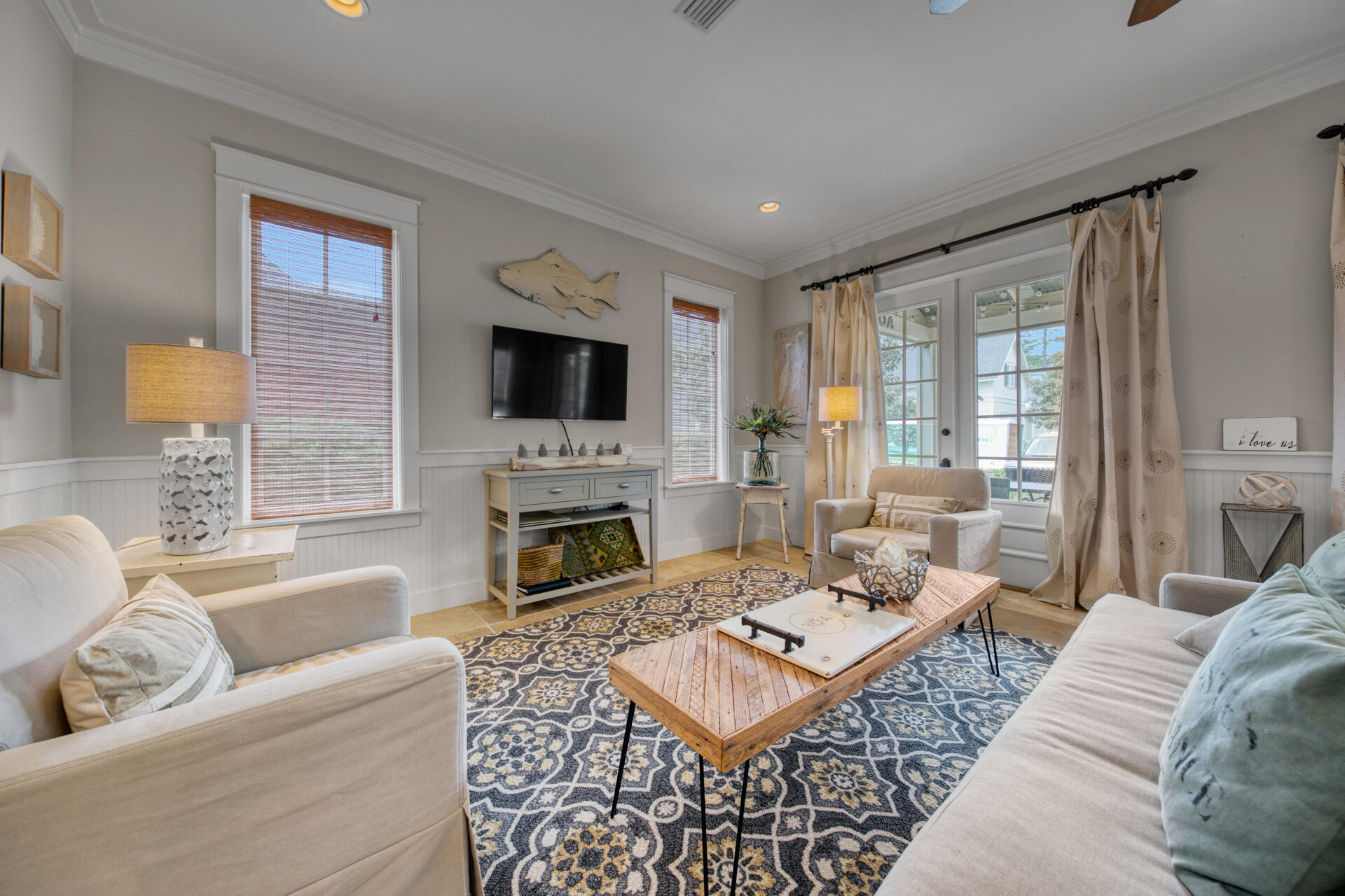 BUNGALOS AT SANDESTIN - Residential