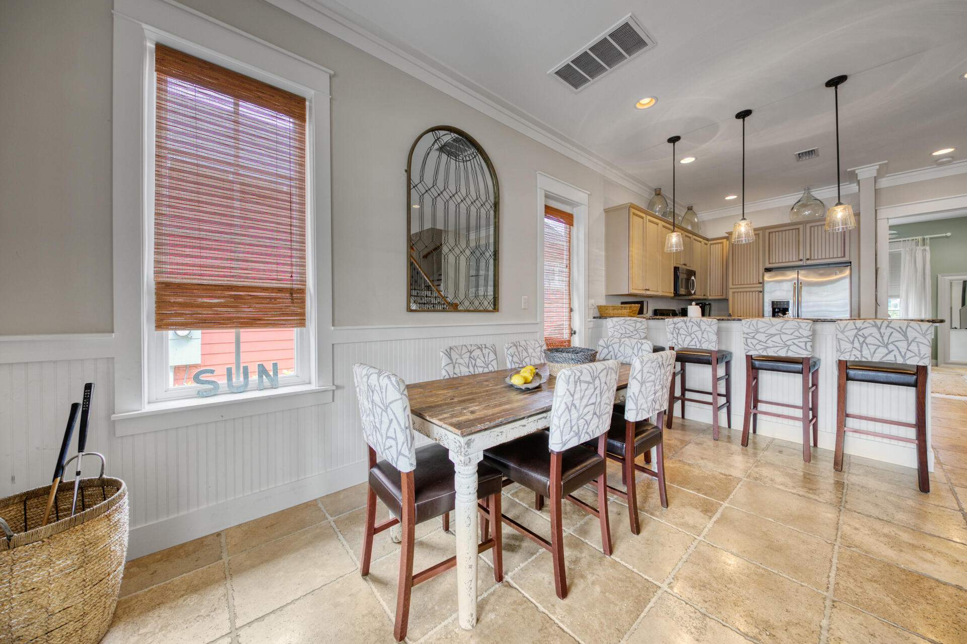 BUNGALOS AT SANDESTIN - Residential