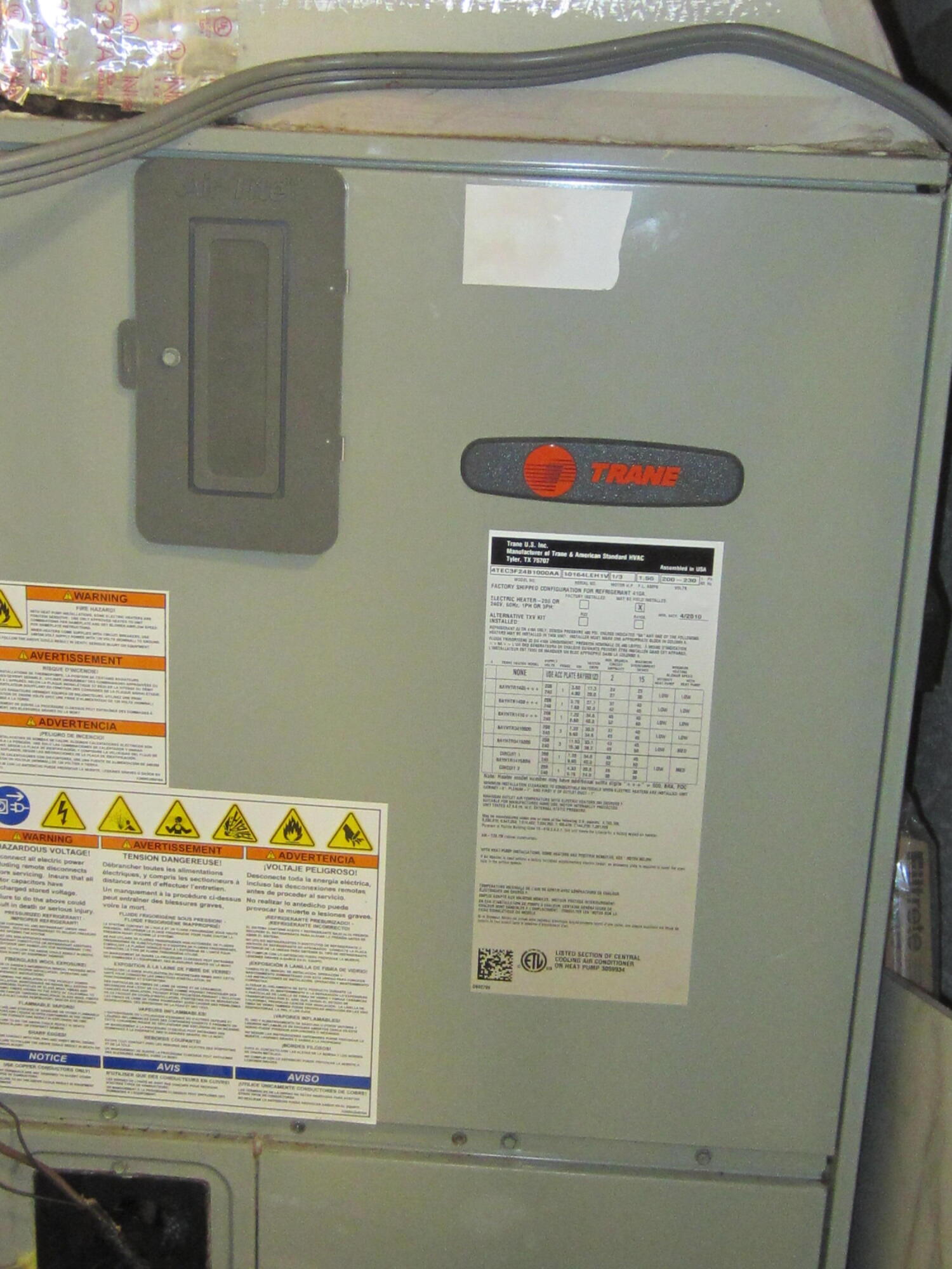 MARAVILLA CONDO PH 1 - Residential