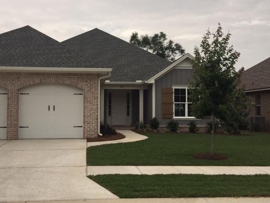 Third phase of Magnolia Woods, Built by a premier builder in our area, just minutes from Eglin AFB, top rated schools and the beaches of Destin. Gorgeous interior features include an open concept floor plan, 8' doorways throughout, wood and tile flooring, granite counter tops, Legacy cabinetry with soft hinges and drawers, stainless steel appliances and much more! Full landscaping and irrigation included, along with screened porch. Call or text today for more information! OPEN HOUSE AT MODEL EVERY WEEKEND, 1-4 PM.