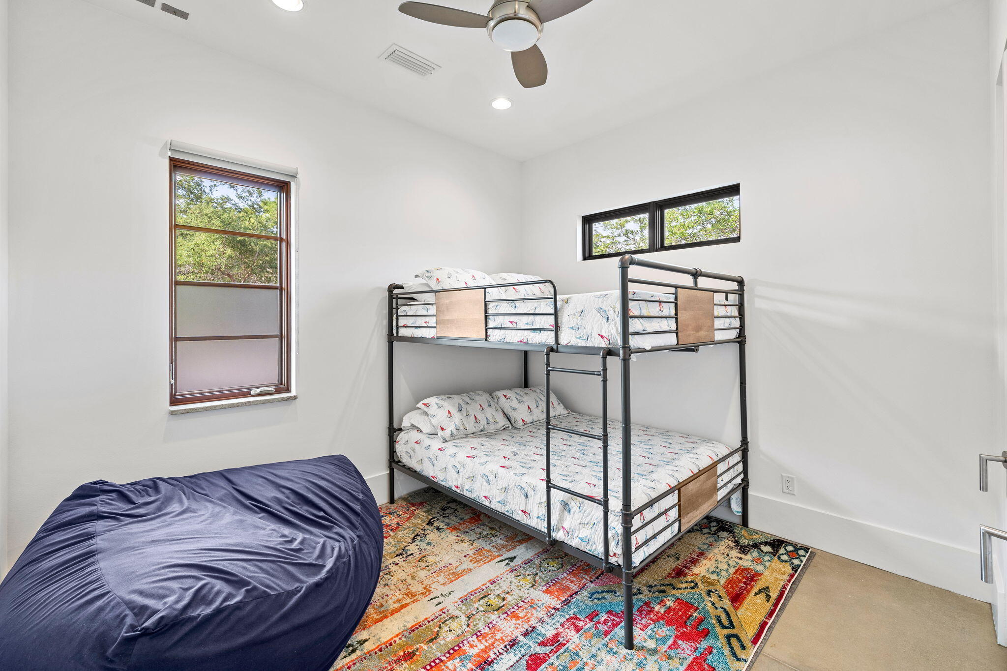 PINES OF BLUE MOUNTAIN - Residential