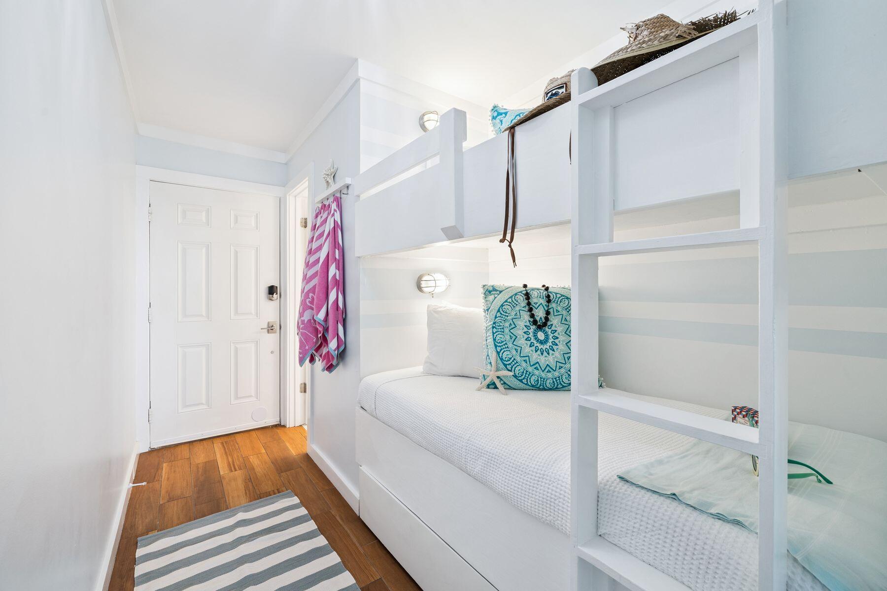 INLET SANDS CONDO - Residential
