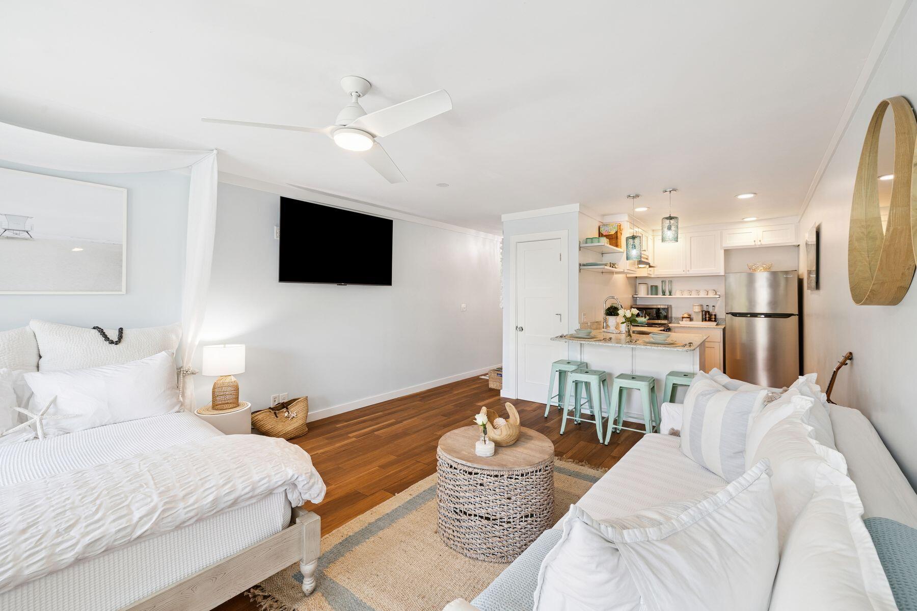 INLET SANDS CONDO - Residential