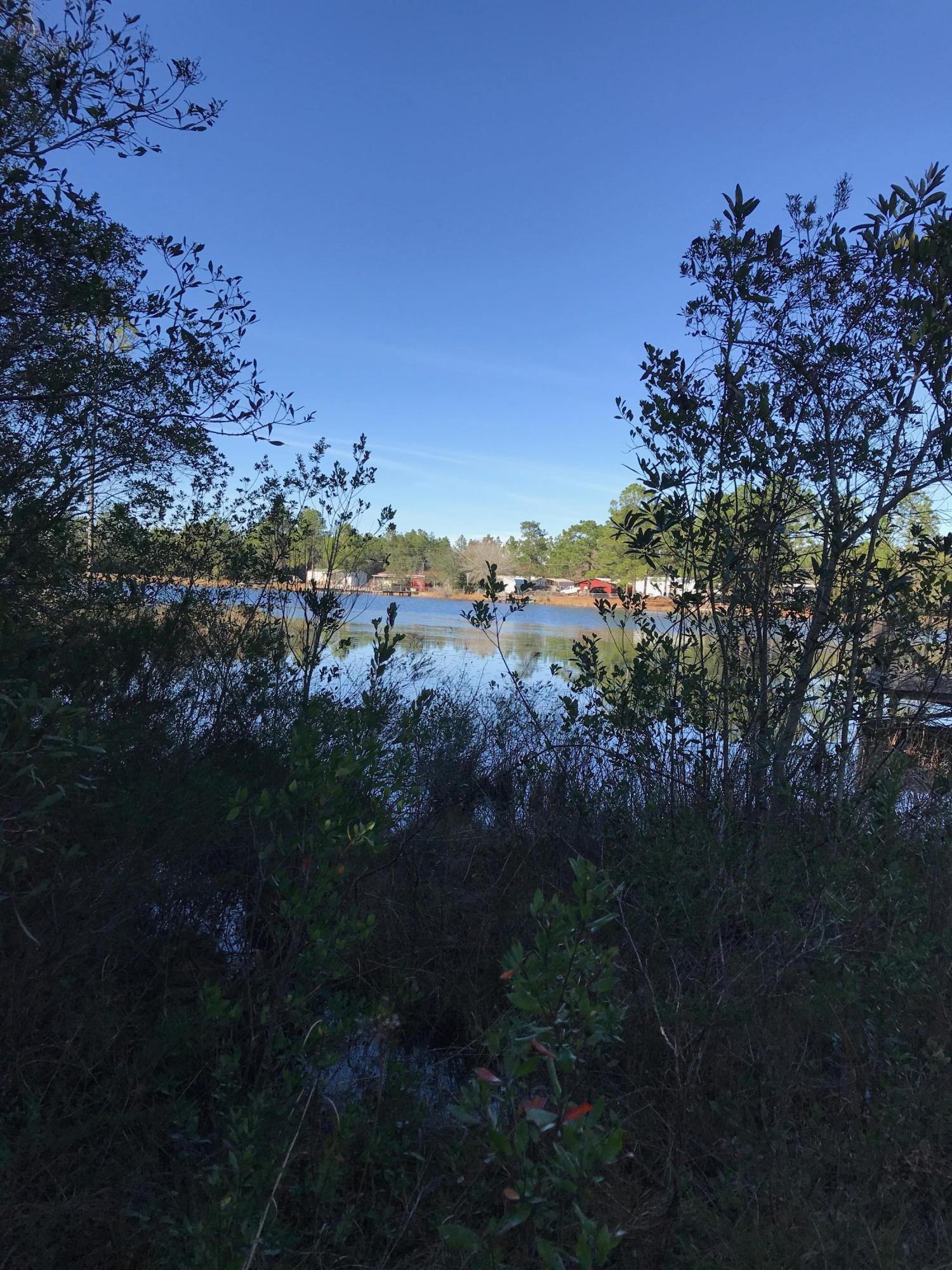 IMPERIAL LAKES - Land