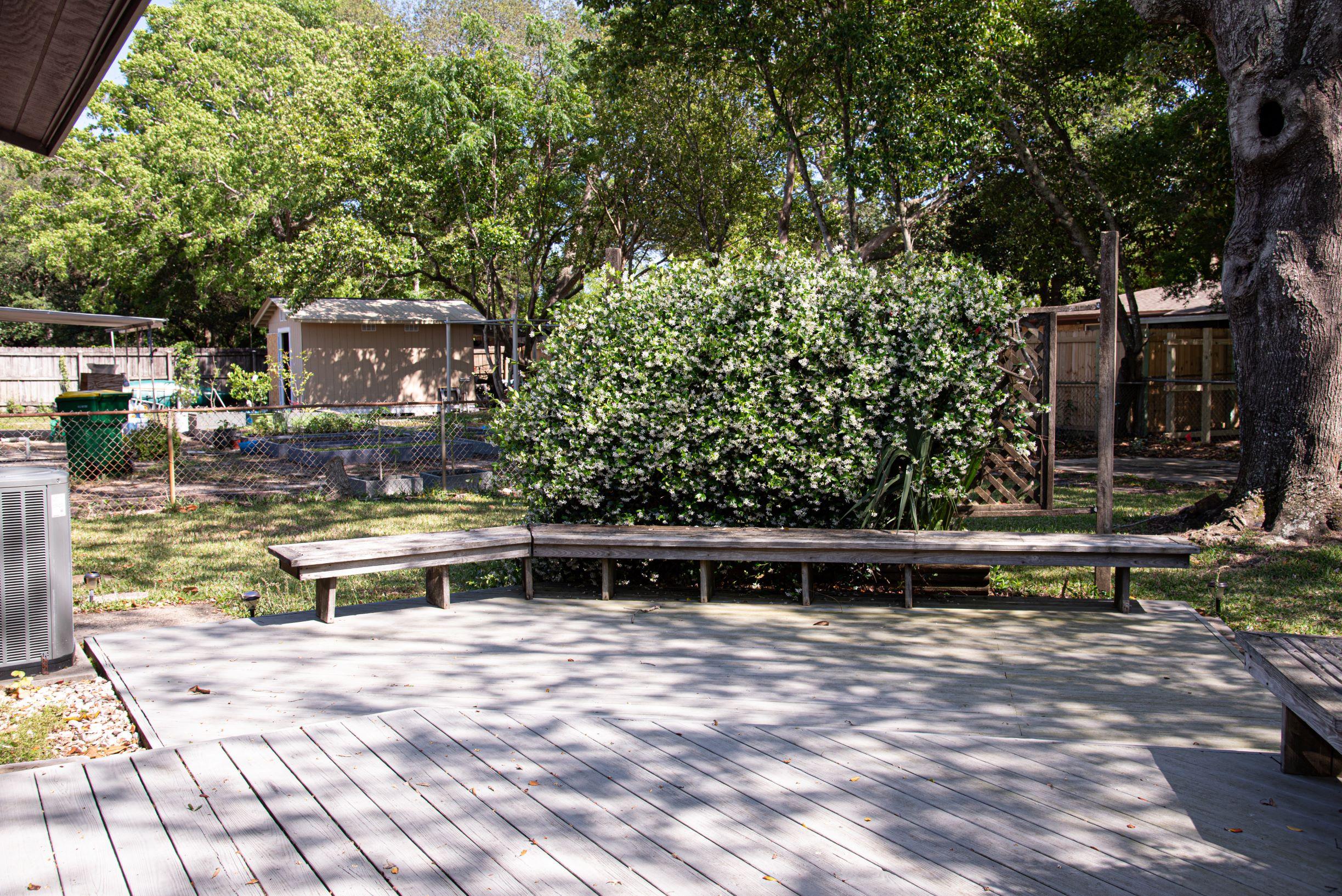 MIRAMAR ESTATES - Residential