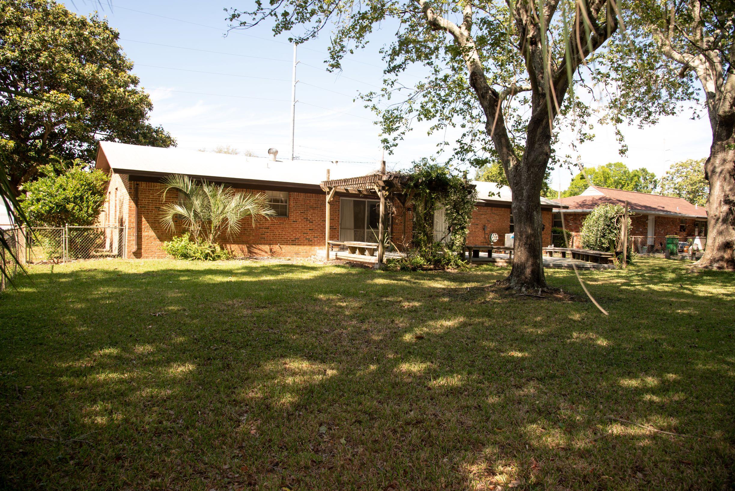 MIRAMAR ESTATES - Residential