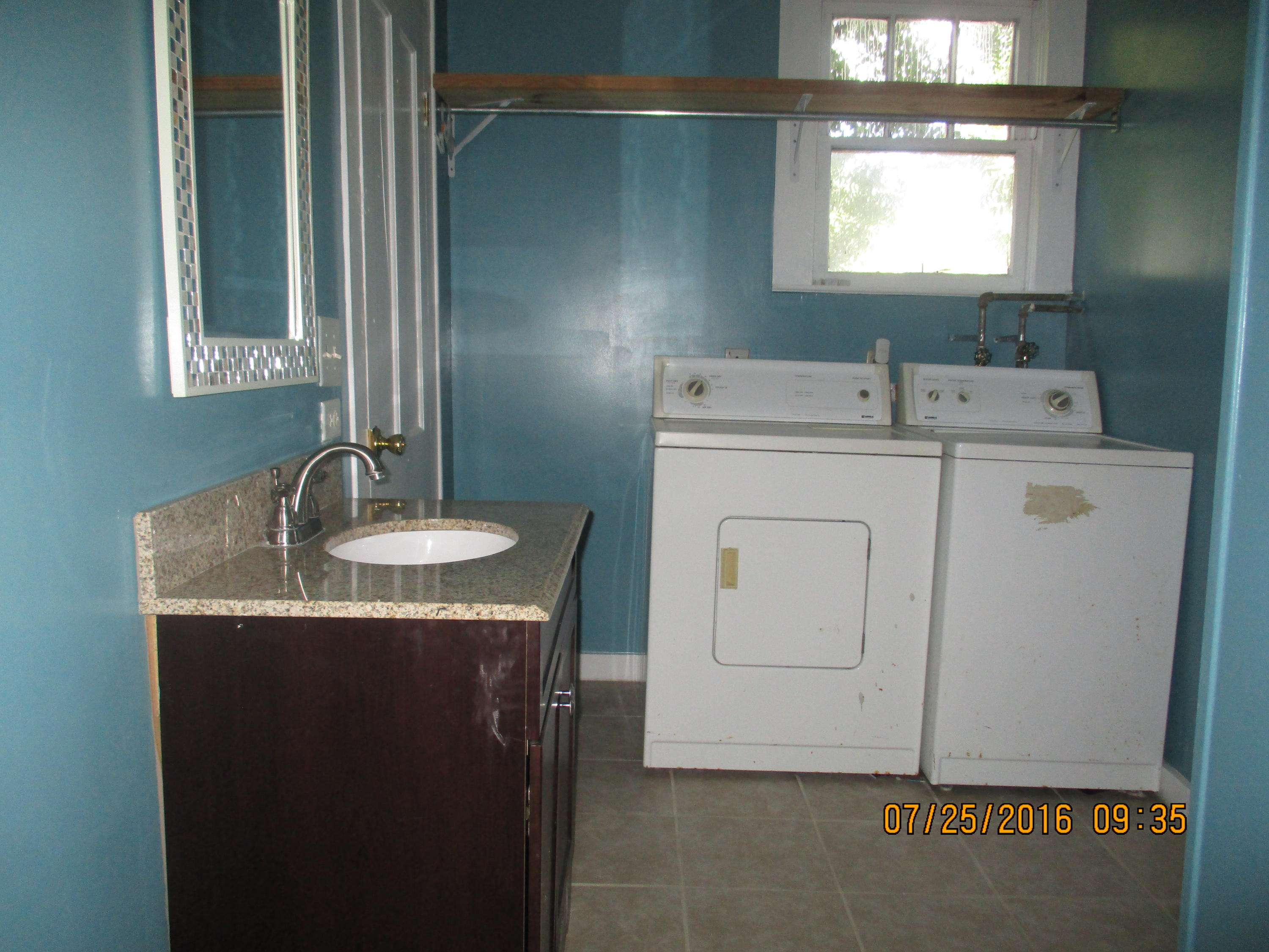 TOWN OF LOCKHART - Residential