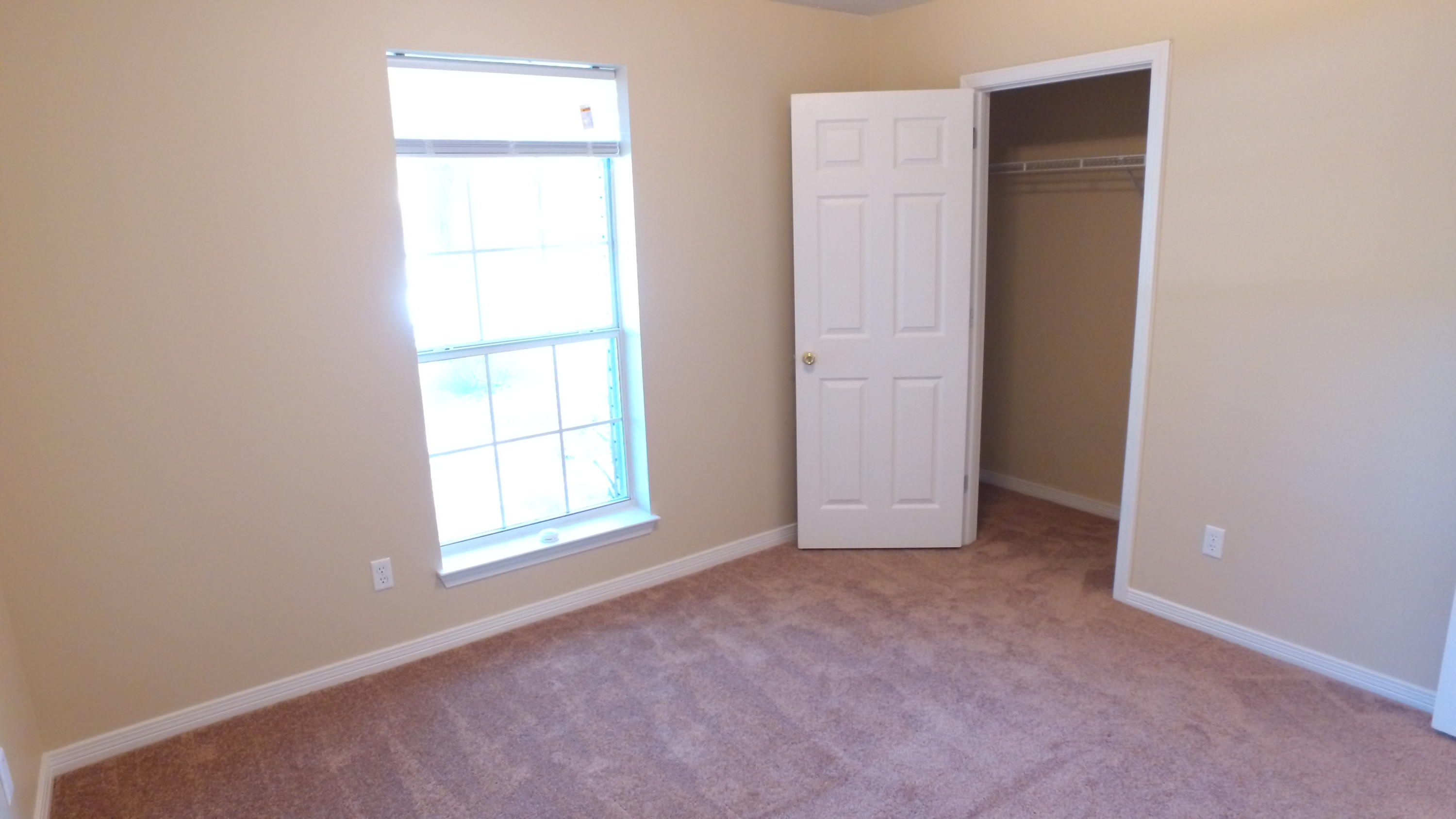 Woodbridge Manor - Residential