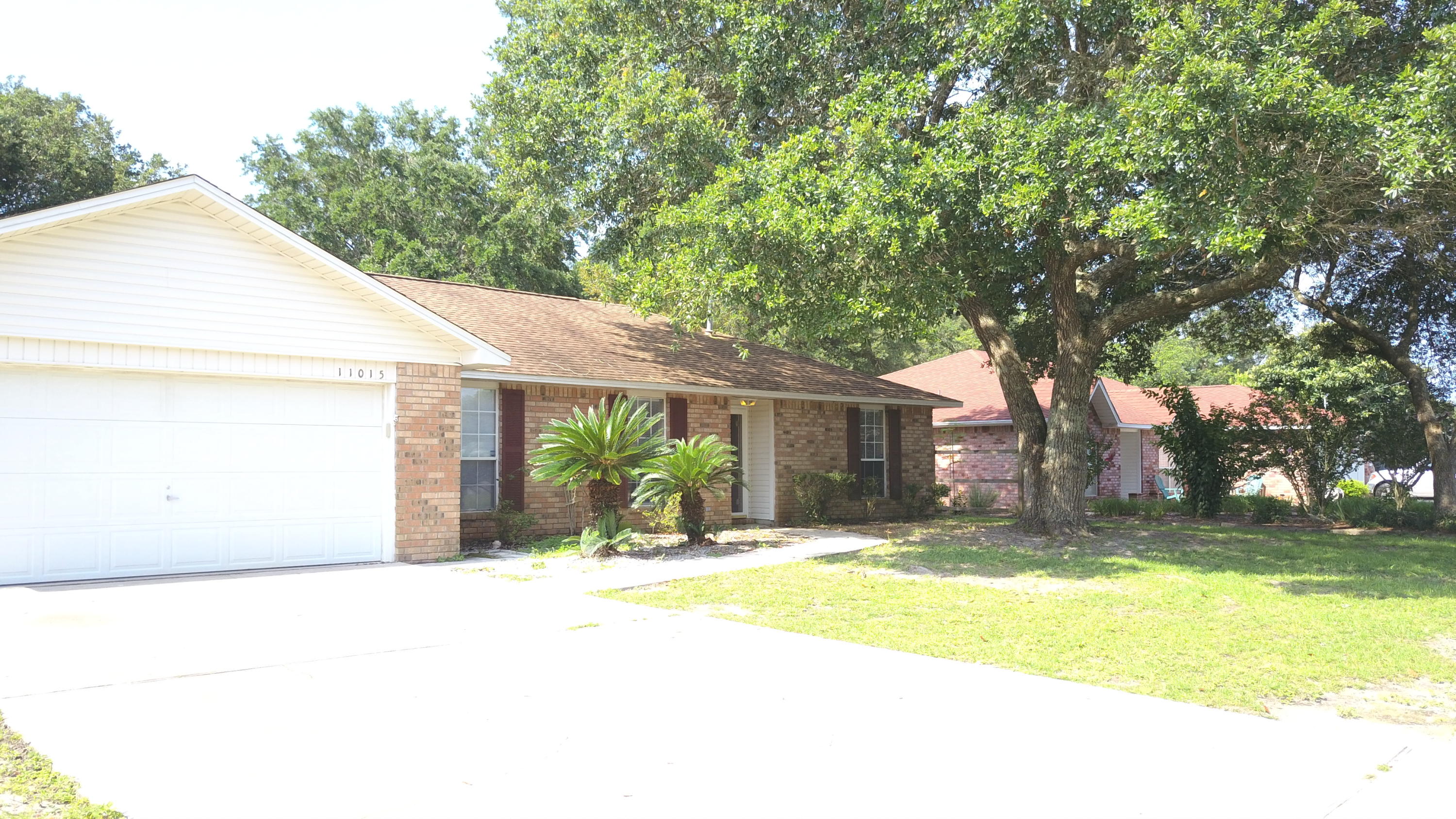 Woodbridge Manor - Residential