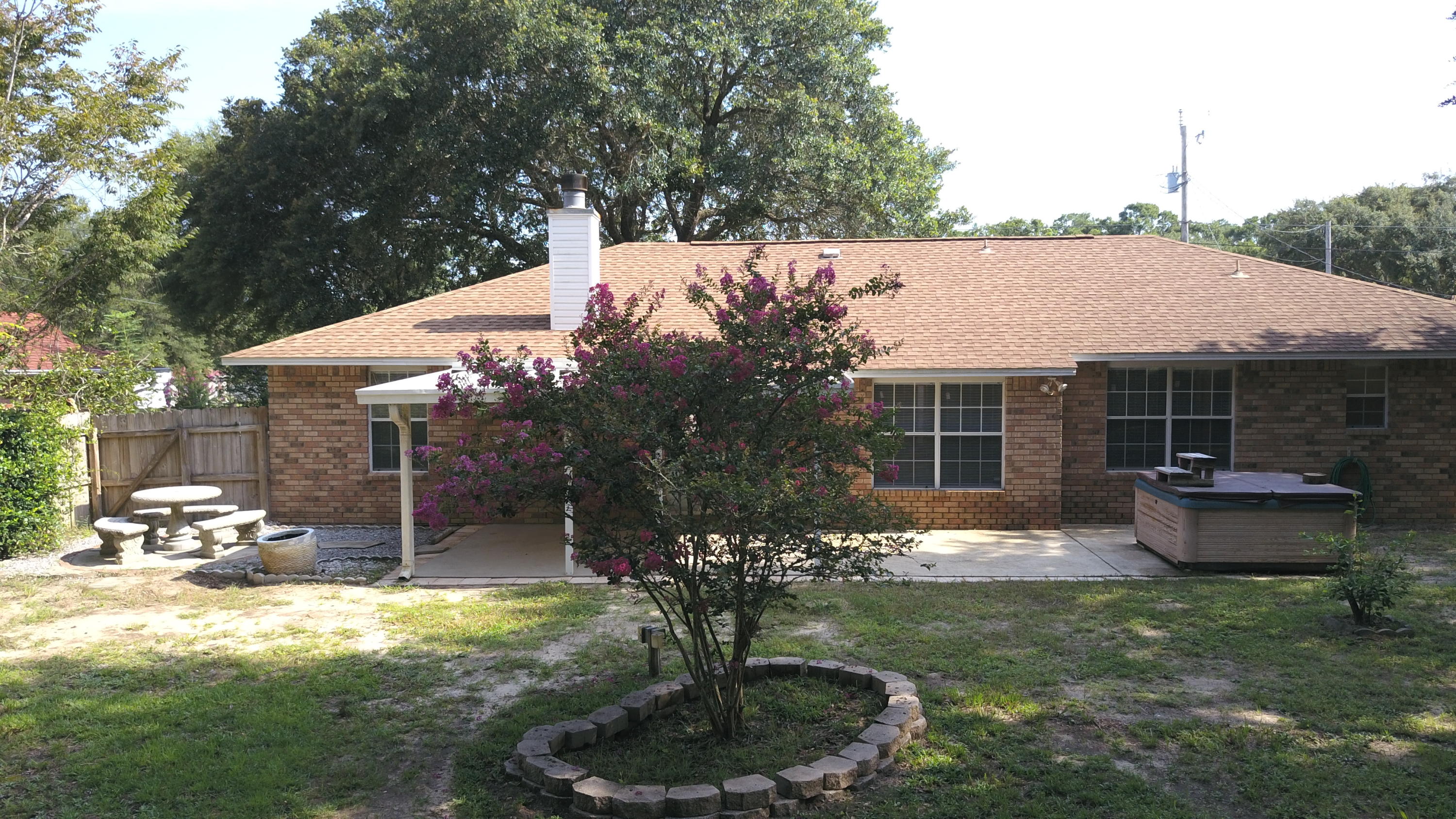 Woodbridge Manor - Residential