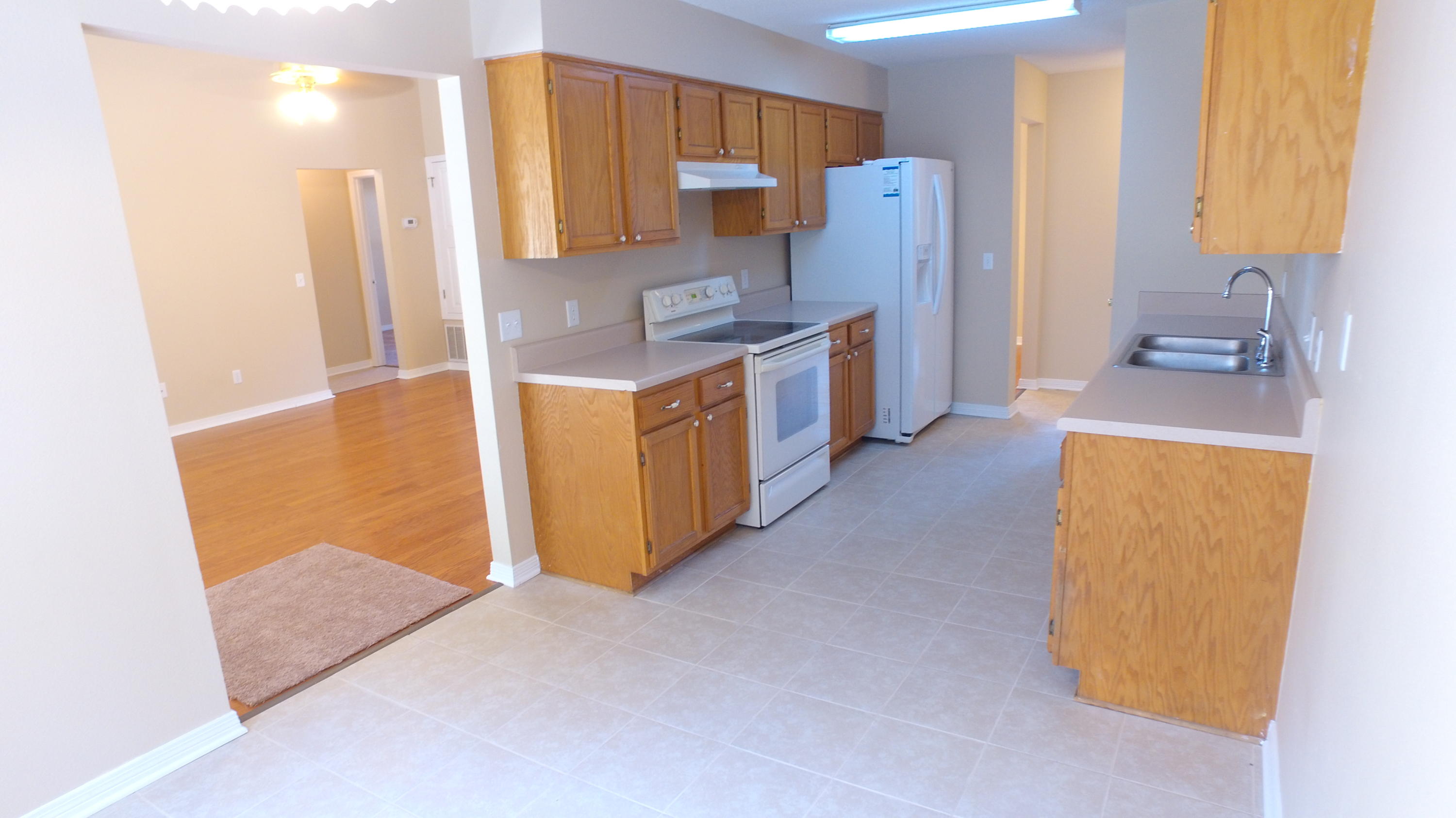 Woodbridge Manor - Residential