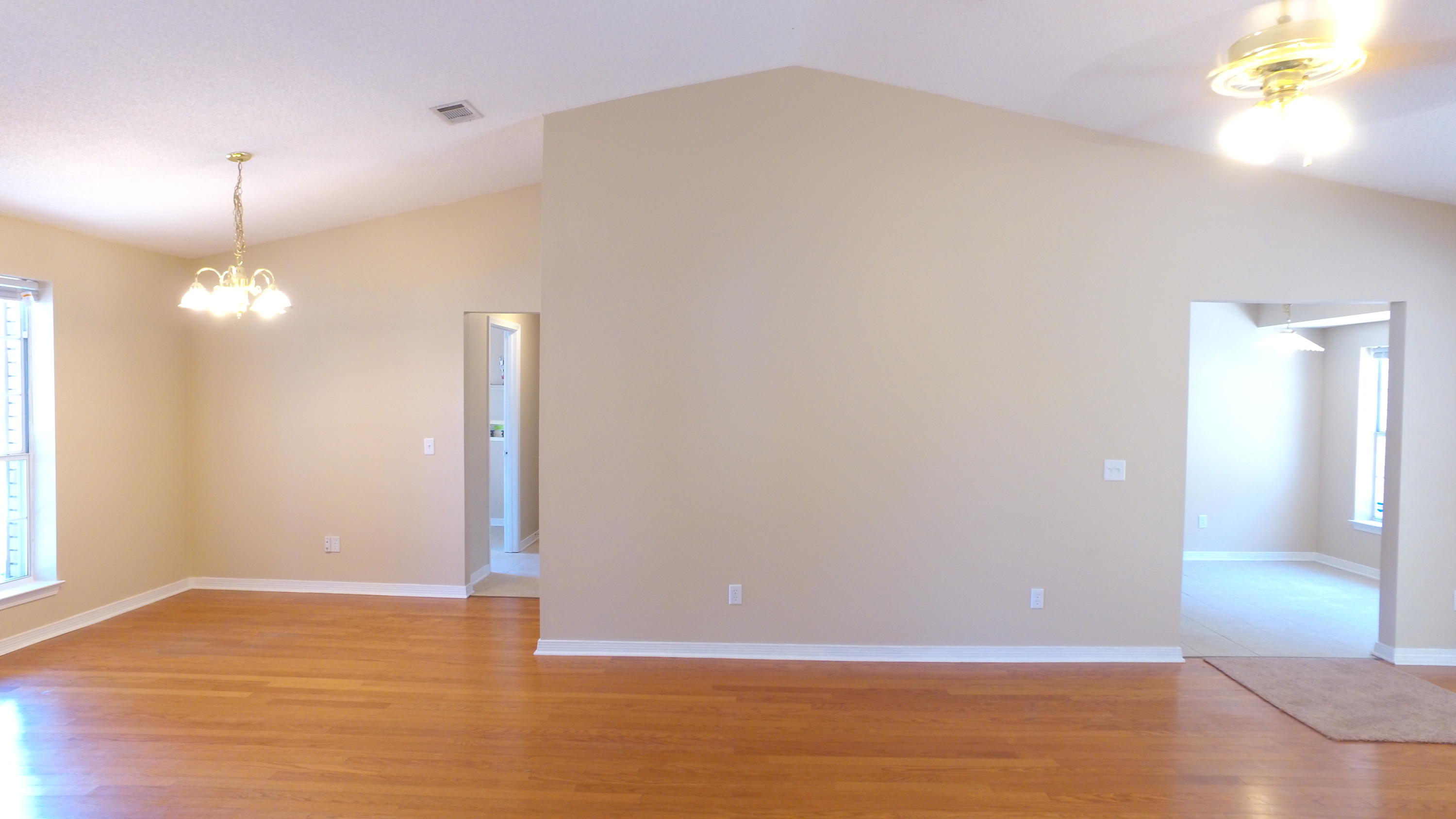 Woodbridge Manor - Residential