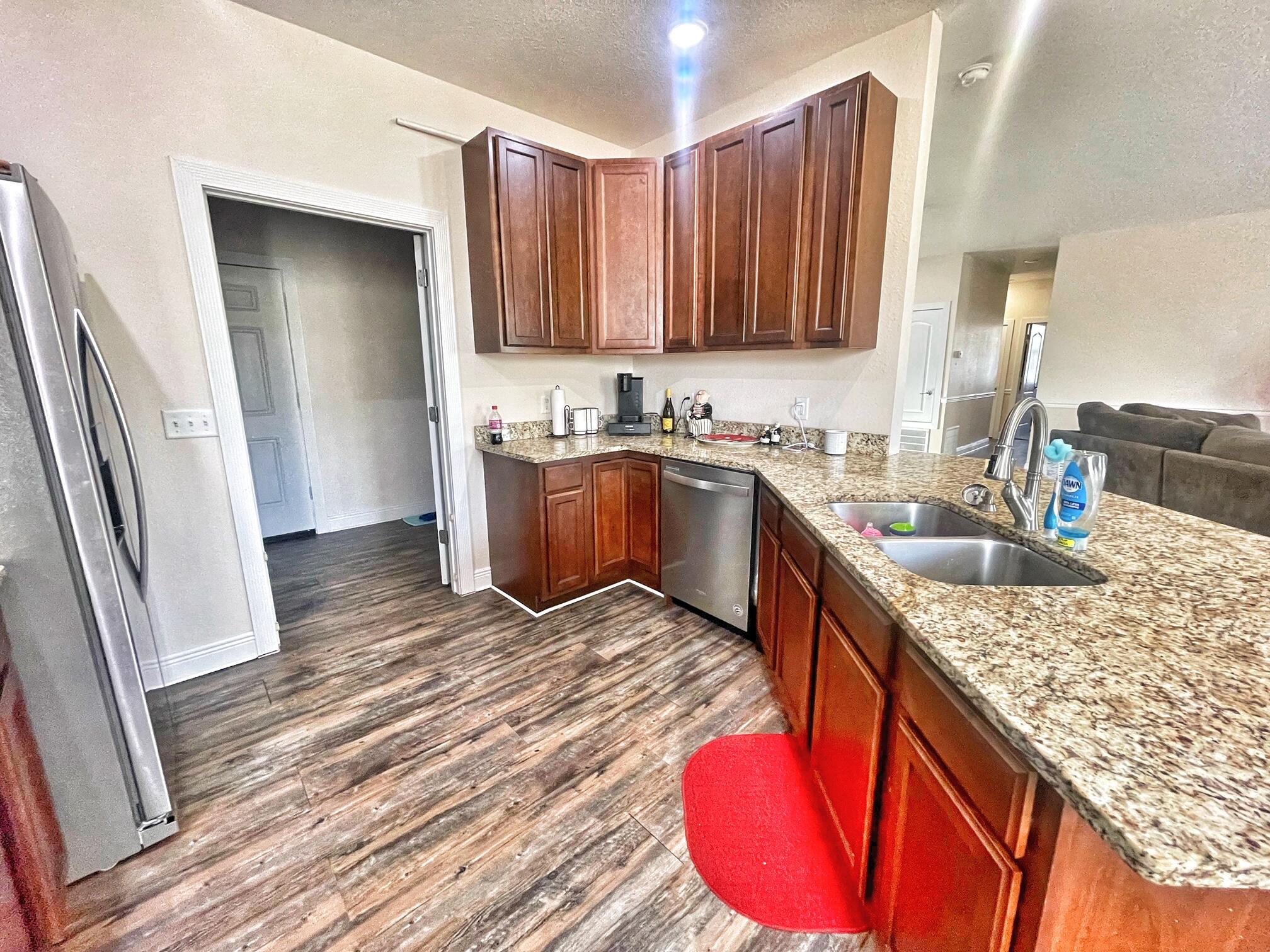 HIDDEN LAKES ESTATES - Residential