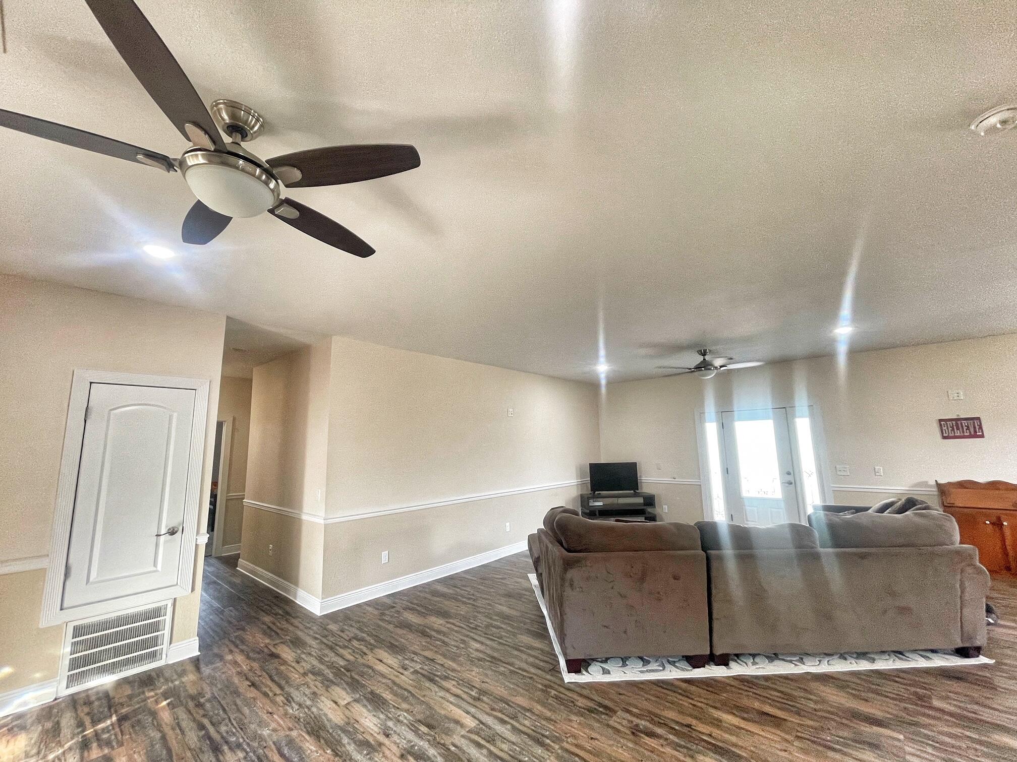 HIDDEN LAKES ESTATES - Residential