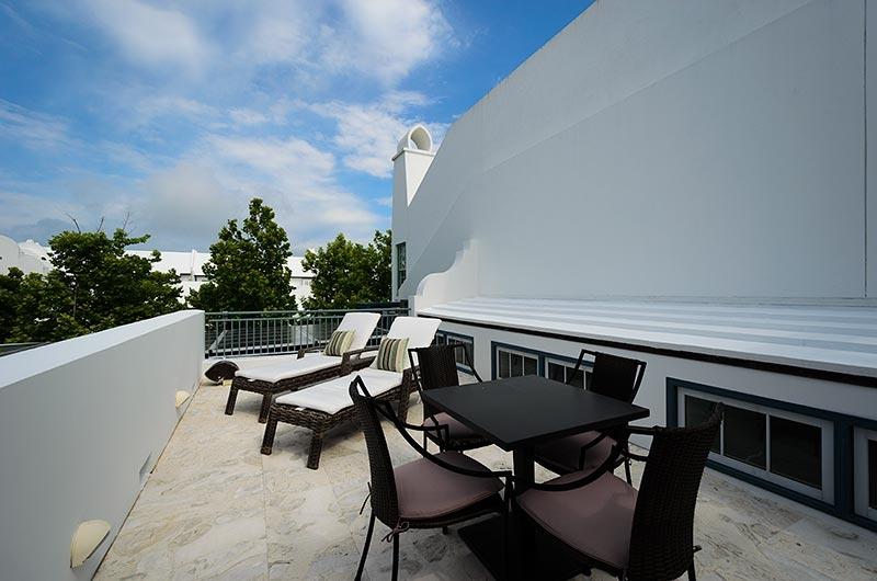 ALYS BEACH - Residential