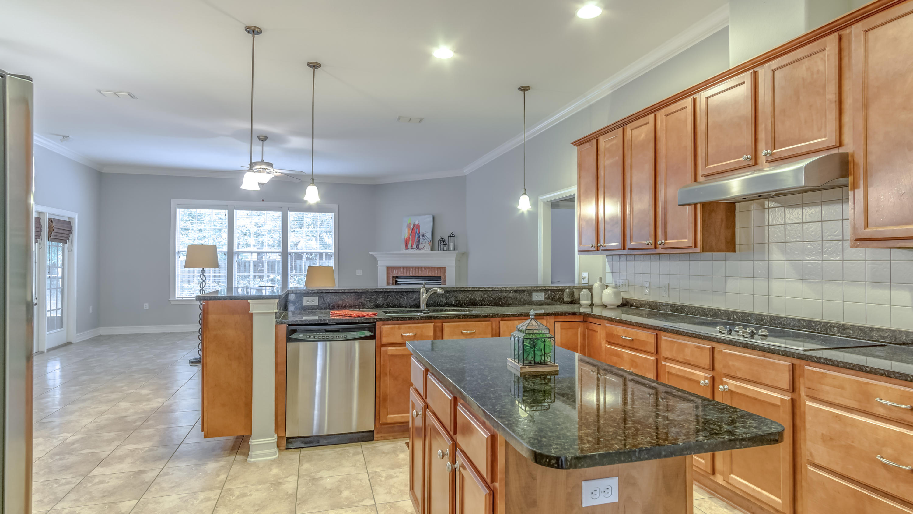 HAMMOCK BAY - Residential