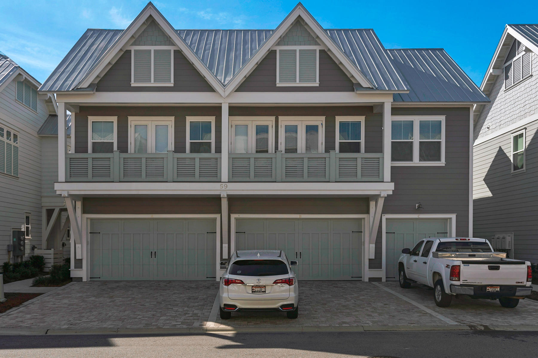 PROMINENCE - Residential