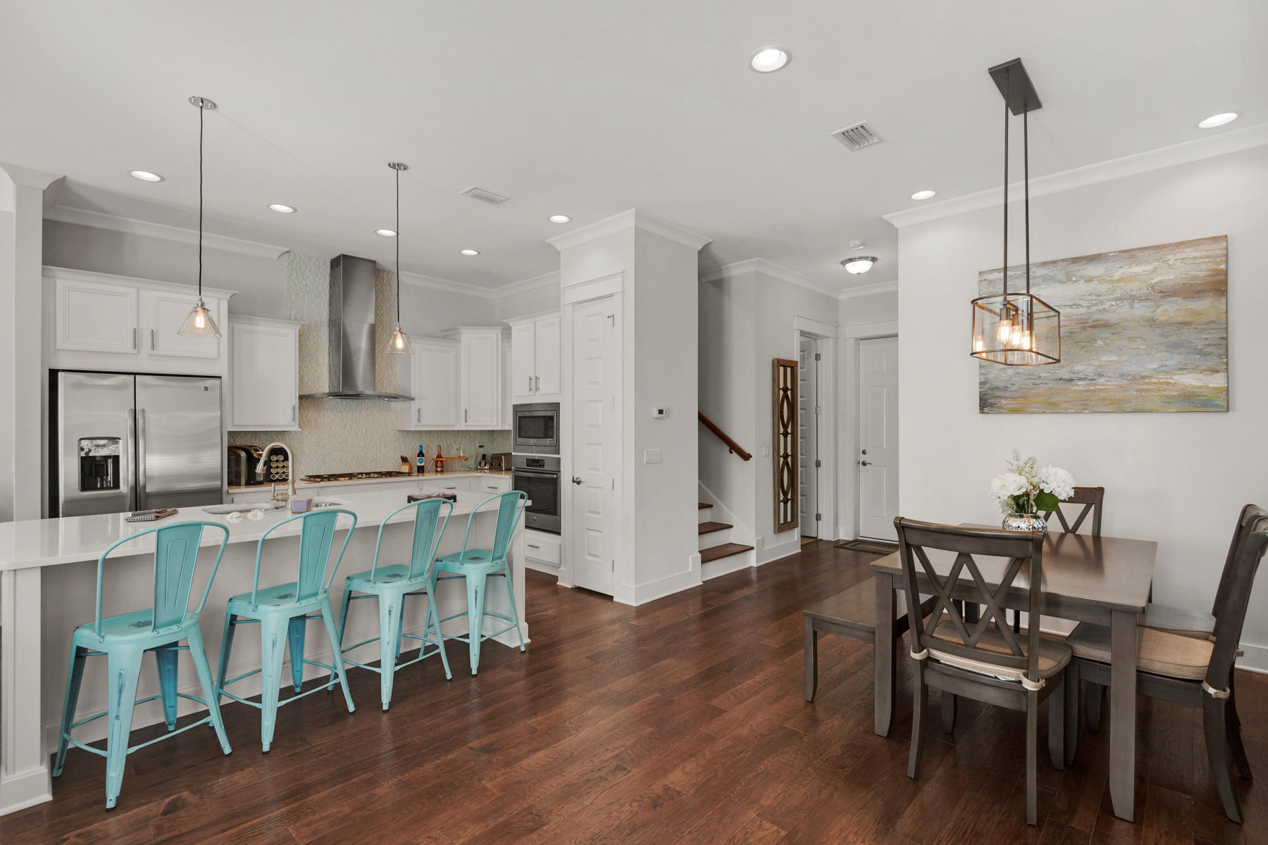 PROMINENCE - Residential