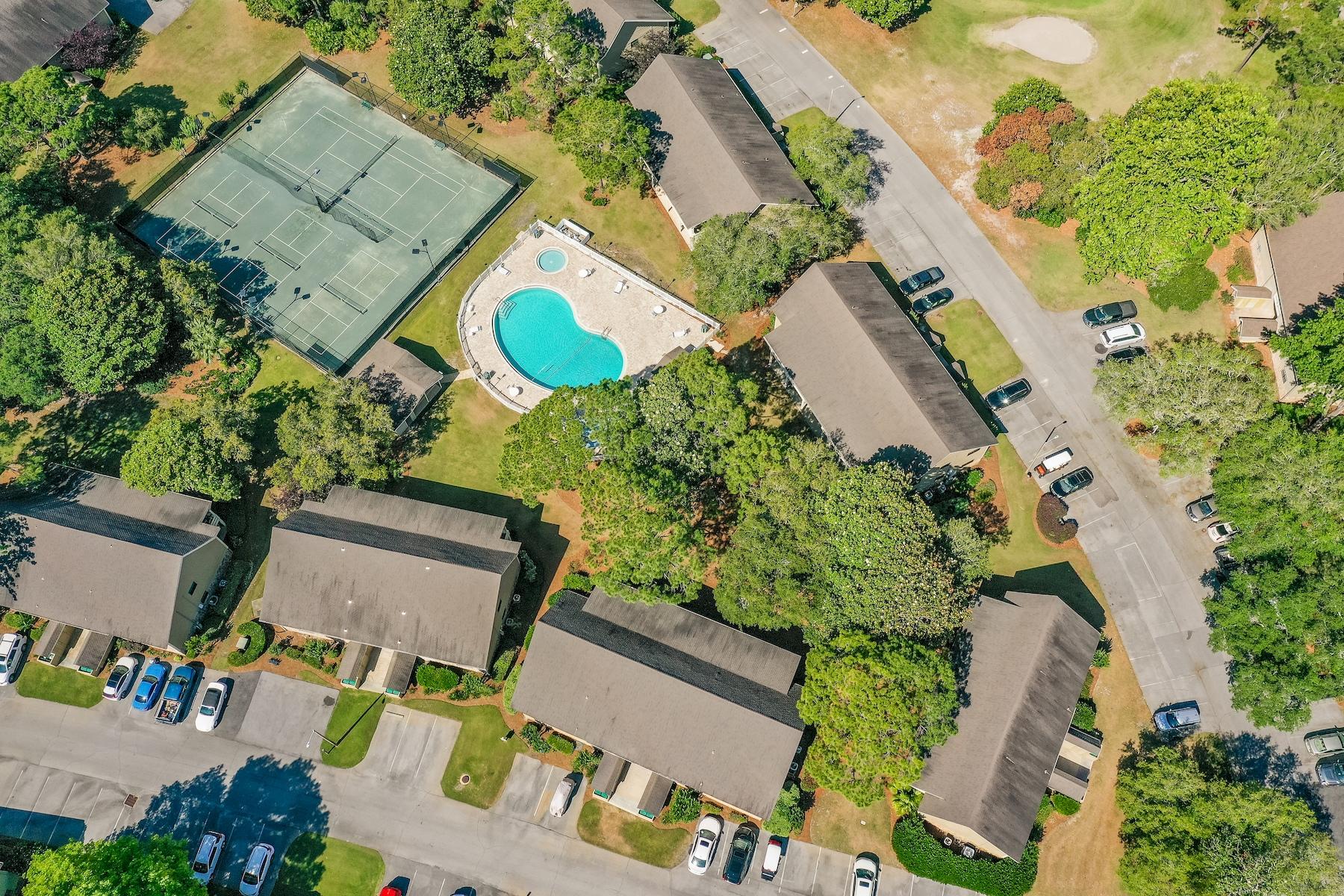 SEASCAPE CONDO FAIRWAYS AT - Residential