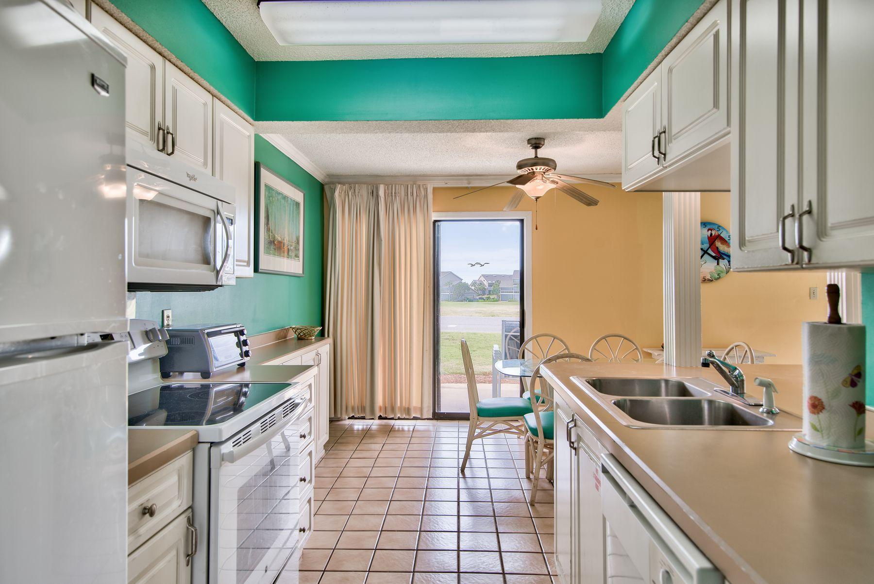 SEASCAPE CONDO FAIRWAYS AT - Residential