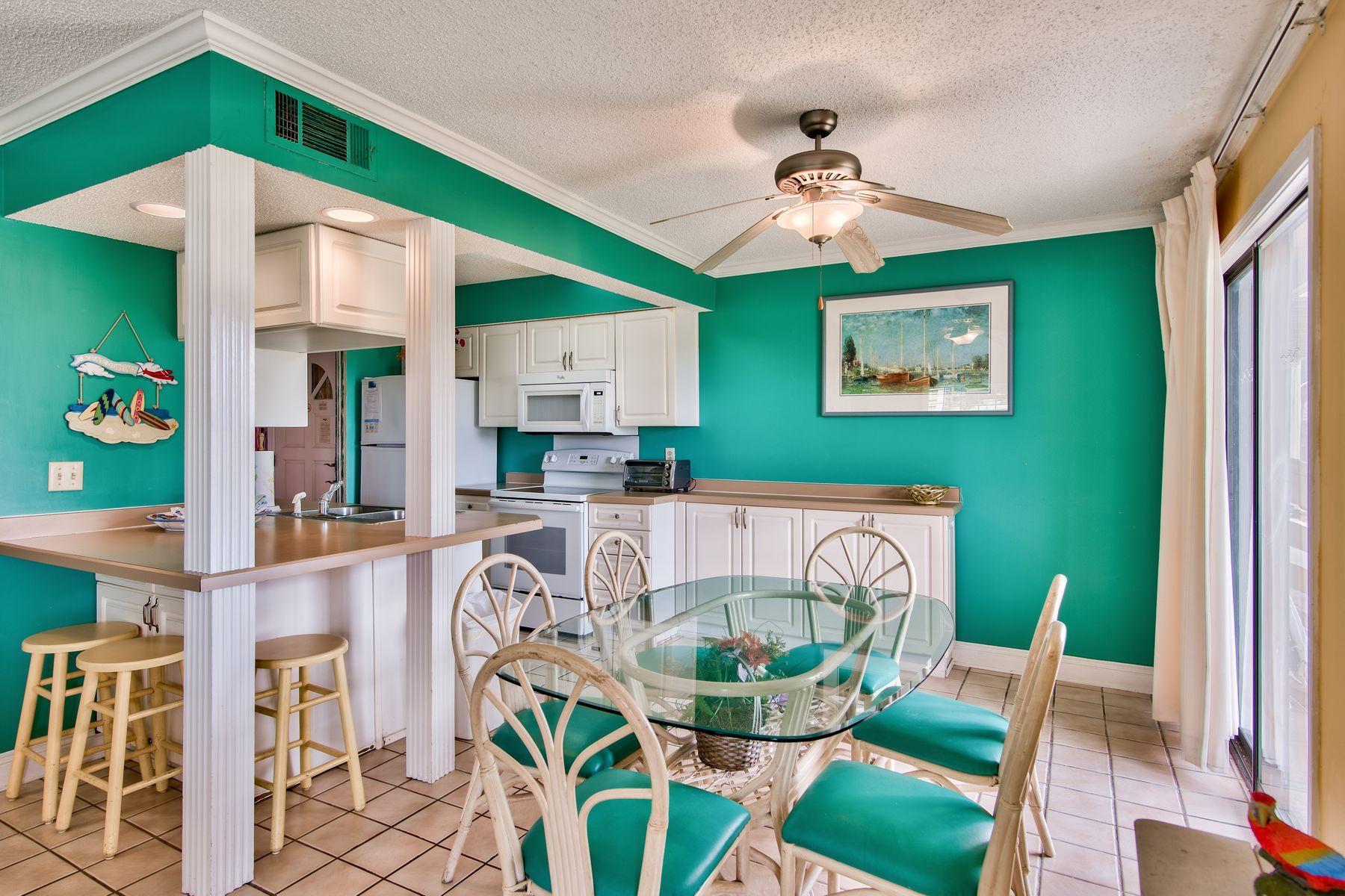 SEASCAPE CONDO FAIRWAYS AT - Residential