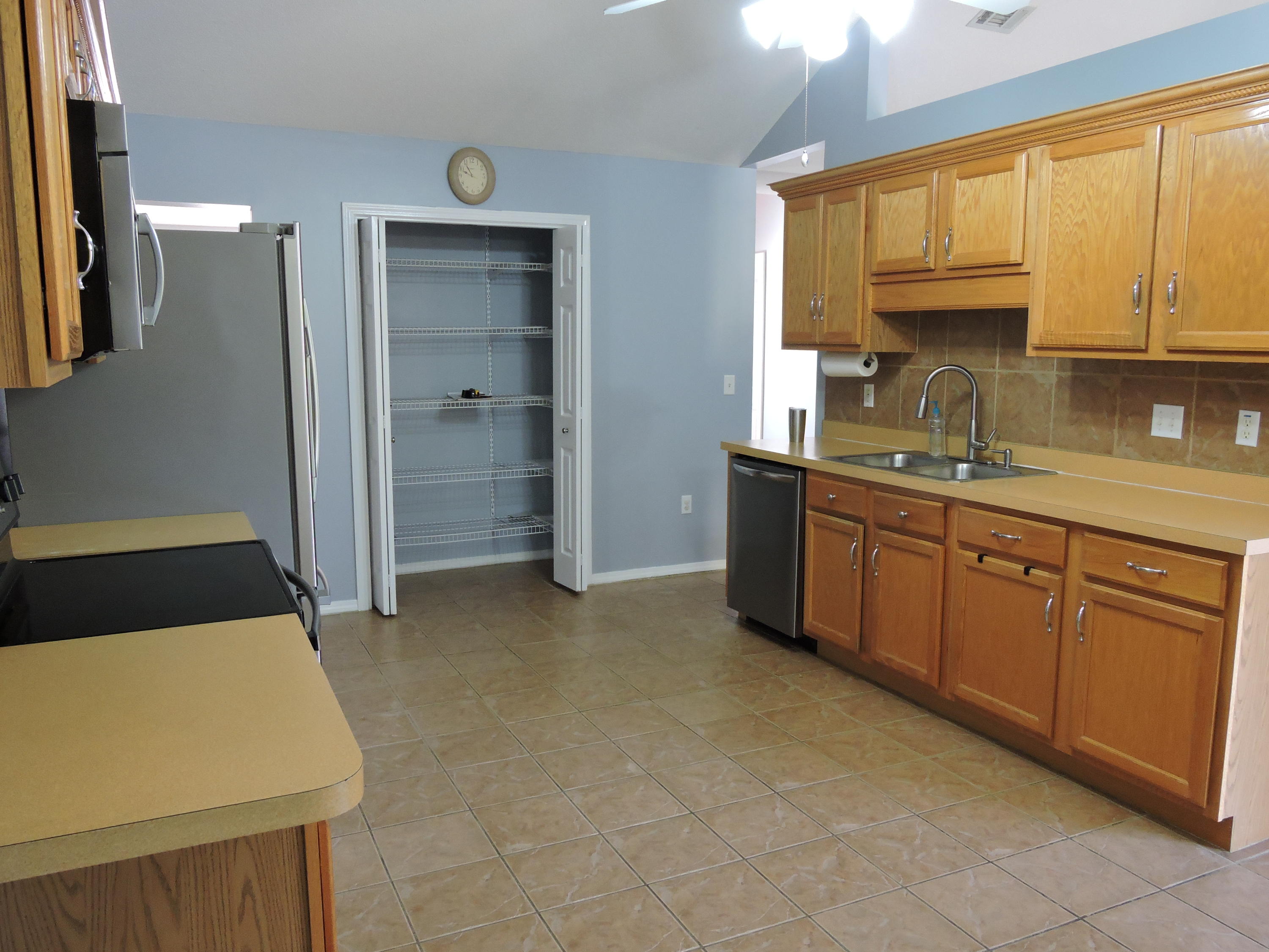 ANTIOCH ESTATES S/D 3 - Residential Lease